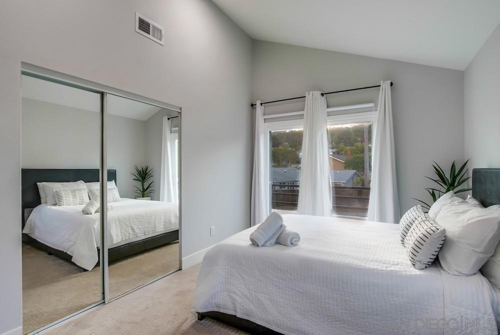 Detail Gallery Image 47 of 74 For 13297  Portofino Drive, Del Mar,  CA 92014 - 5 Beds | 3/1 Baths