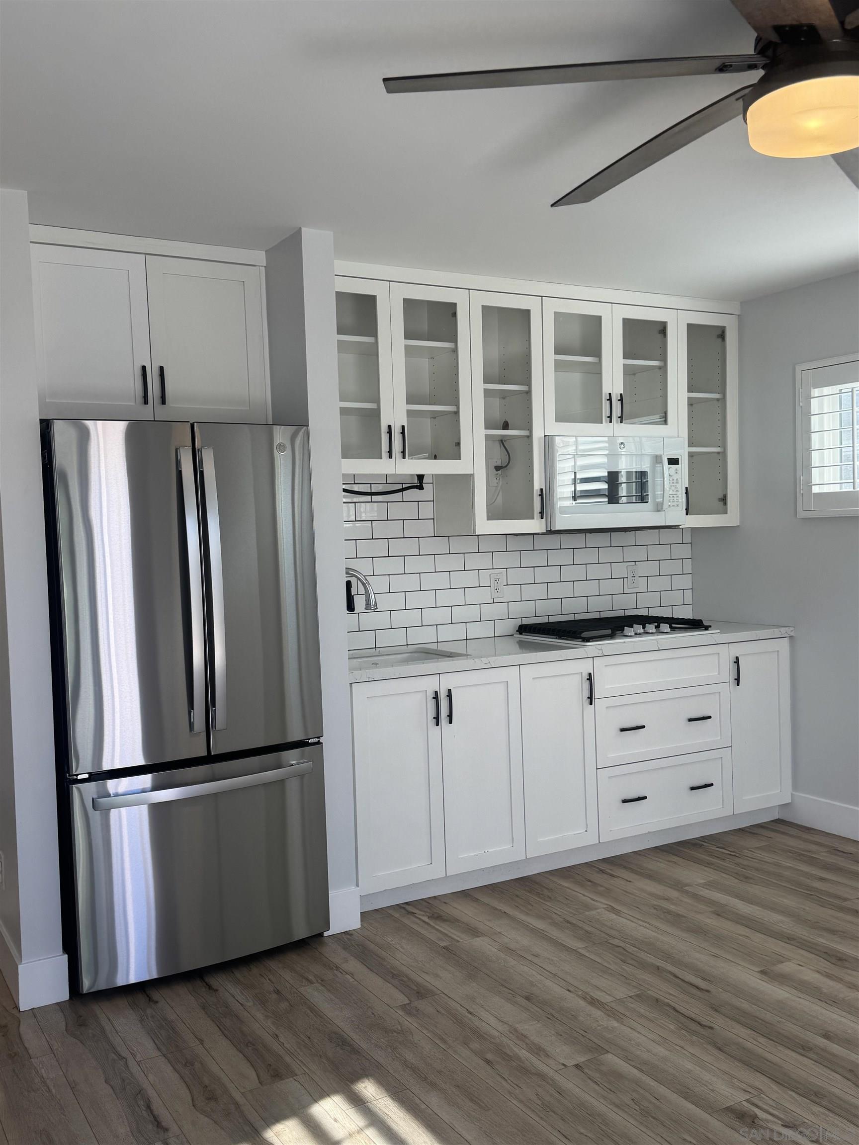 Detail Gallery Image 3 of 19 For 107  Halsey, Chula Vista,  CA 91910 - 2 Beds | 1 Baths