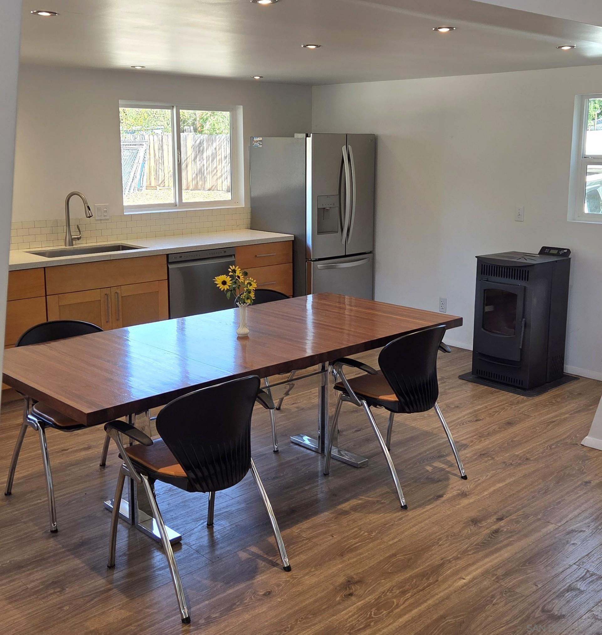 Detail Gallery Image 11 of 26 For 2581  Lake Shore Drive, Campo,  CA 91906 - 3 Beds | 2 Baths