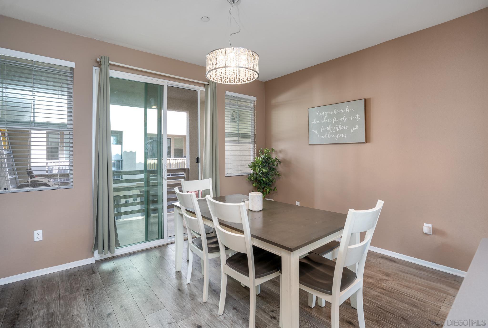 Detail Gallery Image 14 of 65 For 1251  Paseo Sea Breeze  #17,  San Diego,  CA 92154 - 4 Beds | 3/1 Baths