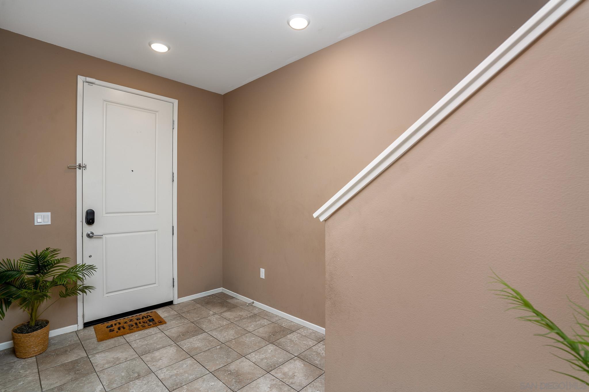 Detail Gallery Image 30 of 65 For 1251  Paseo Sea Breeze  #17,  San Diego,  CA 92154 - 4 Beds | 3/1 Baths