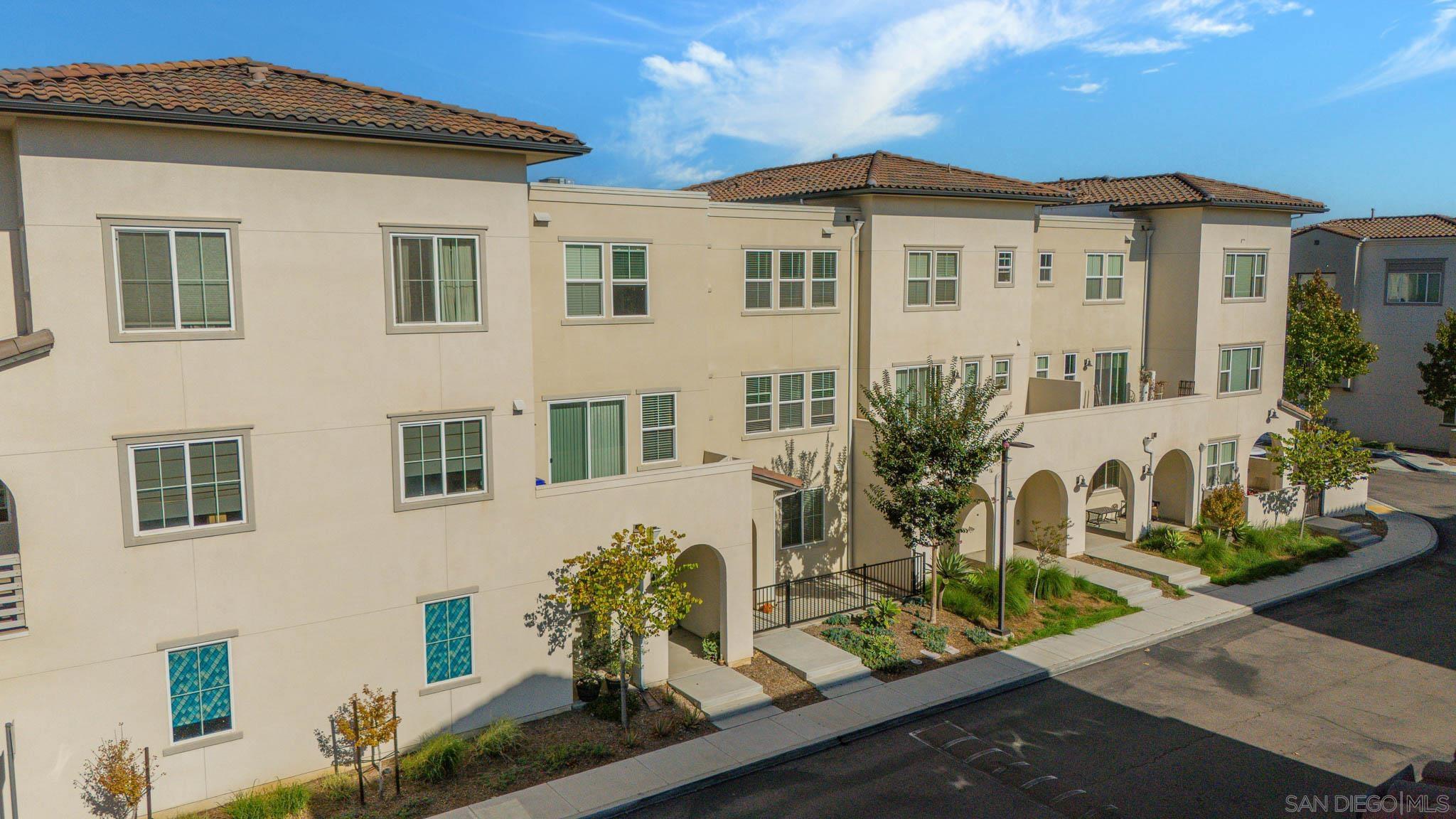 Detail Gallery Image 35 of 65 For 1251  Paseo Sea Breeze  #17,  San Diego,  CA 92154 - 4 Beds | 3/1 Baths