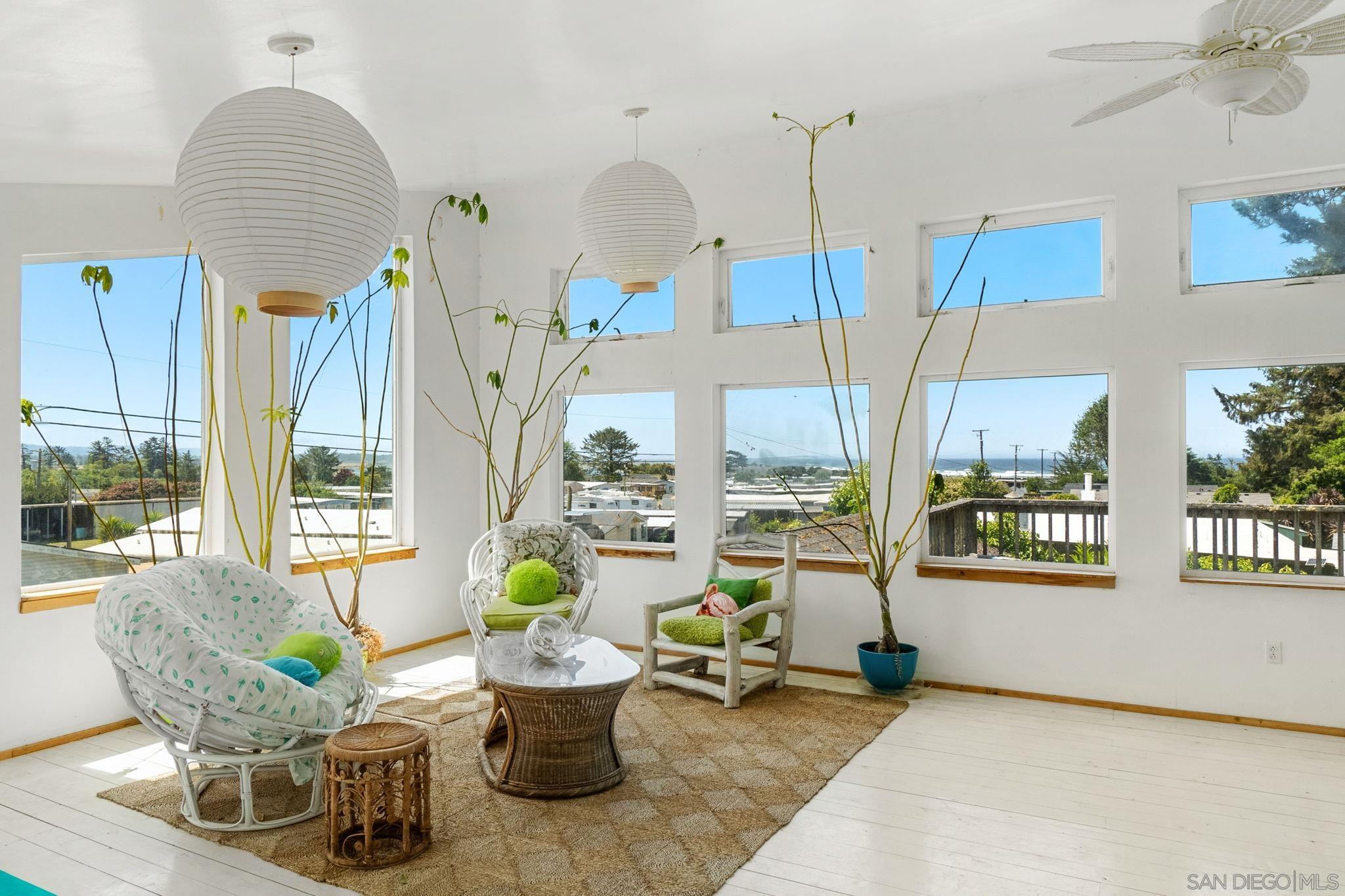 Detail Gallery Image 5 of 42 For 101  Salmon Harbor Rd, Smith River,  CA 95567 - 3 Beds | 3 Baths