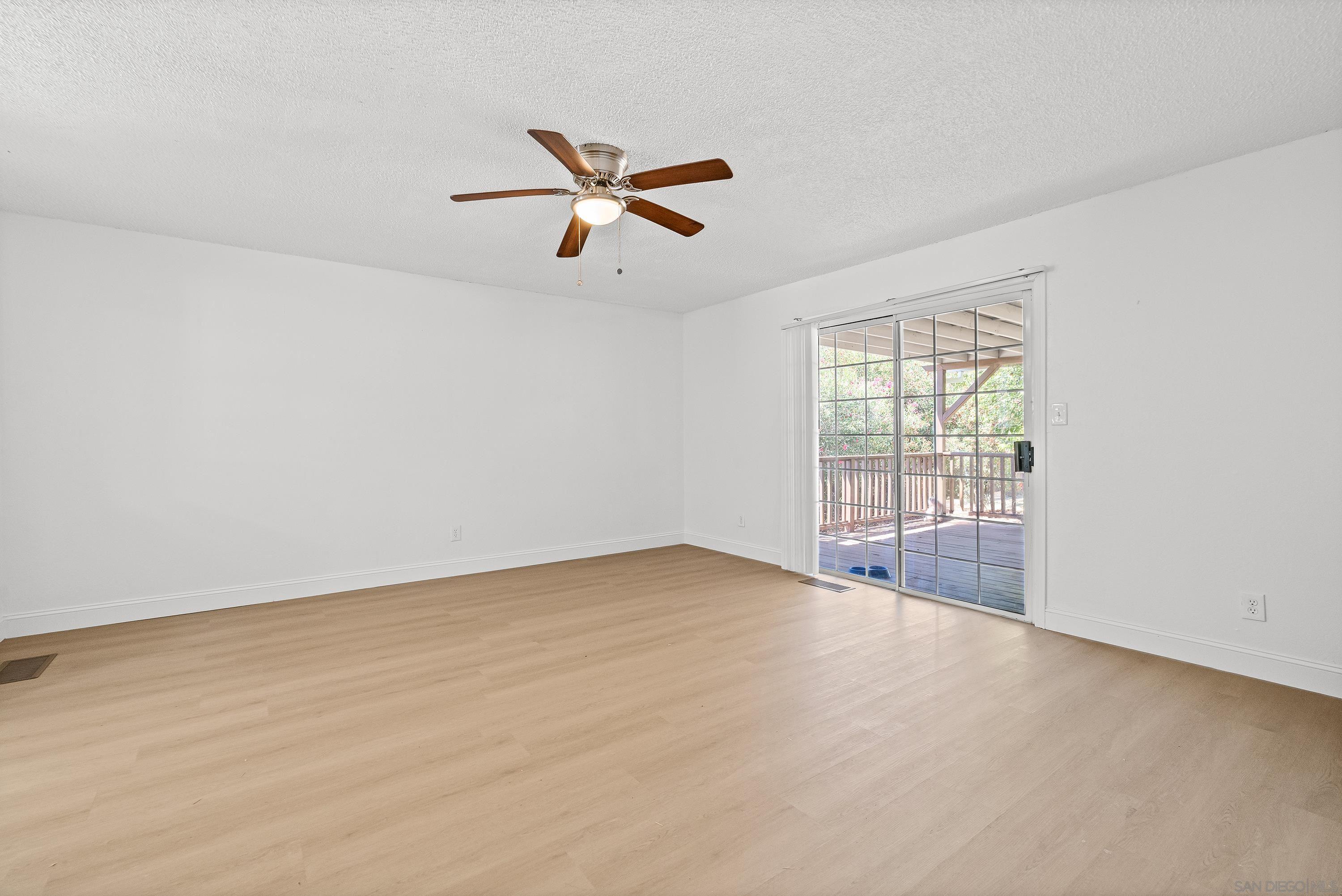 Detail Gallery Image 12 of 48 For 1693  16th St, Oroville,  CA 95965 - 3 Beds | 2 Baths