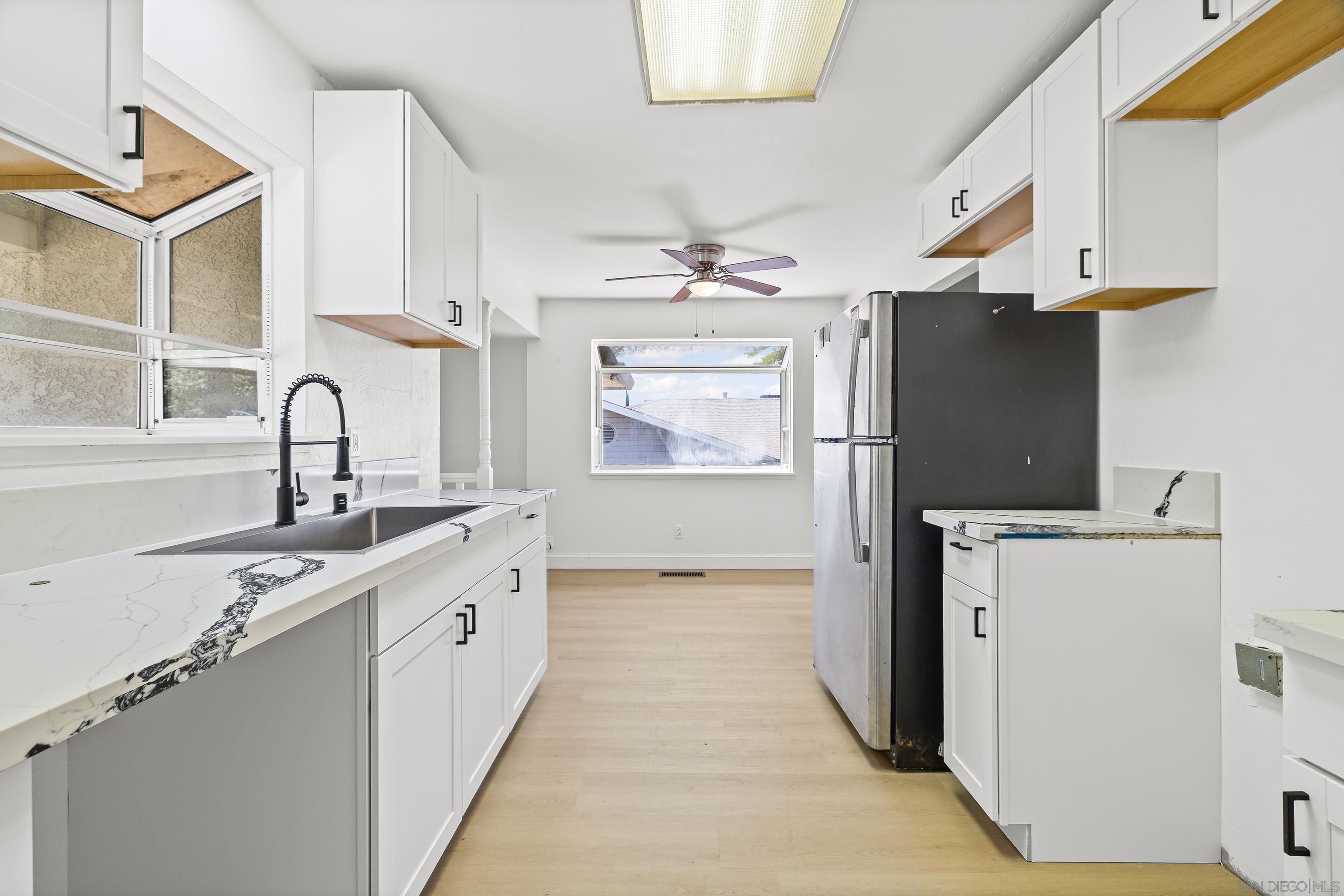 Detail Gallery Image 6 of 48 For 1693  16th St, Oroville,  CA 95965 - 3 Beds | 2 Baths