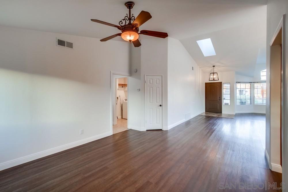 Detail Gallery Image 26 of 74 For 5359  Triple Crown Dr, Bonsall,  CA 92003 - 4 Beds | 2 Baths