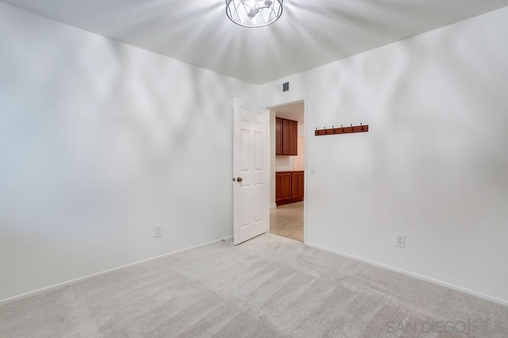 Detail Gallery Image 40 of 74 For 5359  Triple Crown Dr, Bonsall,  CA 92003 - 4 Beds | 2 Baths