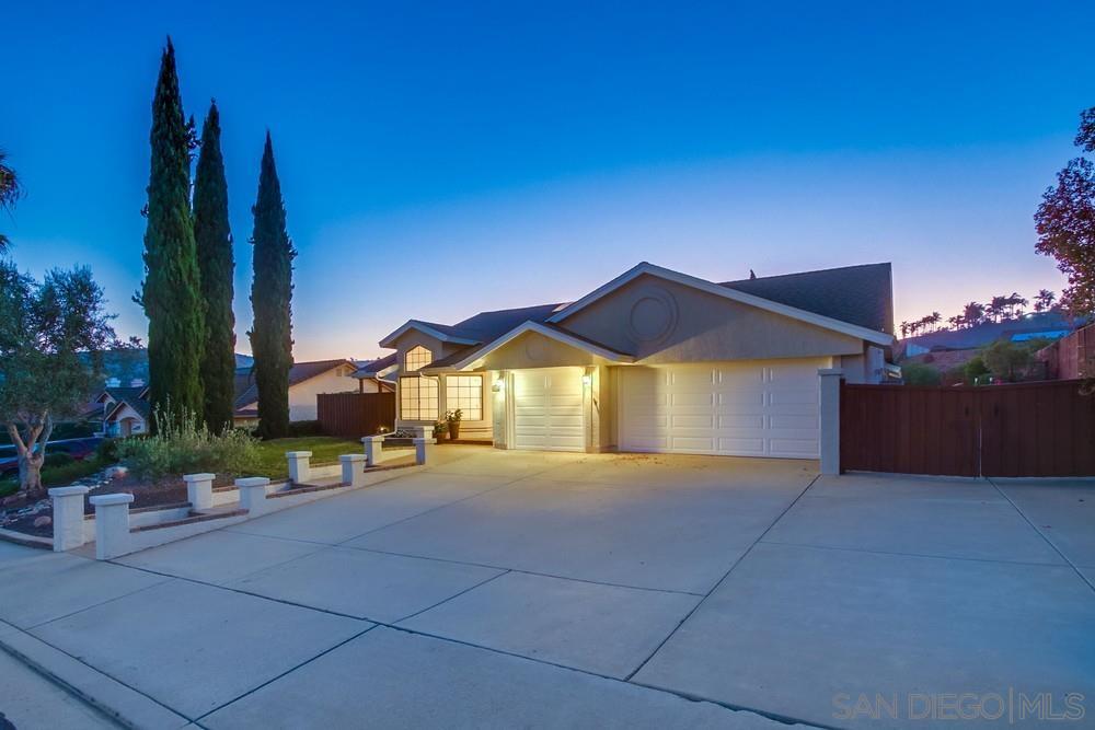 Detail Gallery Image 5 of 74 For 5359  Triple Crown Dr, Bonsall,  CA 92003 - 4 Beds | 2 Baths