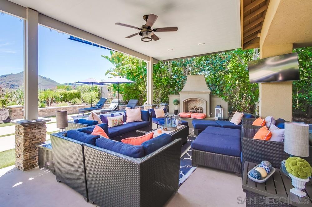 Detail Gallery Image 25 of 31 For 375  Camino Bailen, Escondido,  CA 92029 - 5 Beds | 3/1 Baths