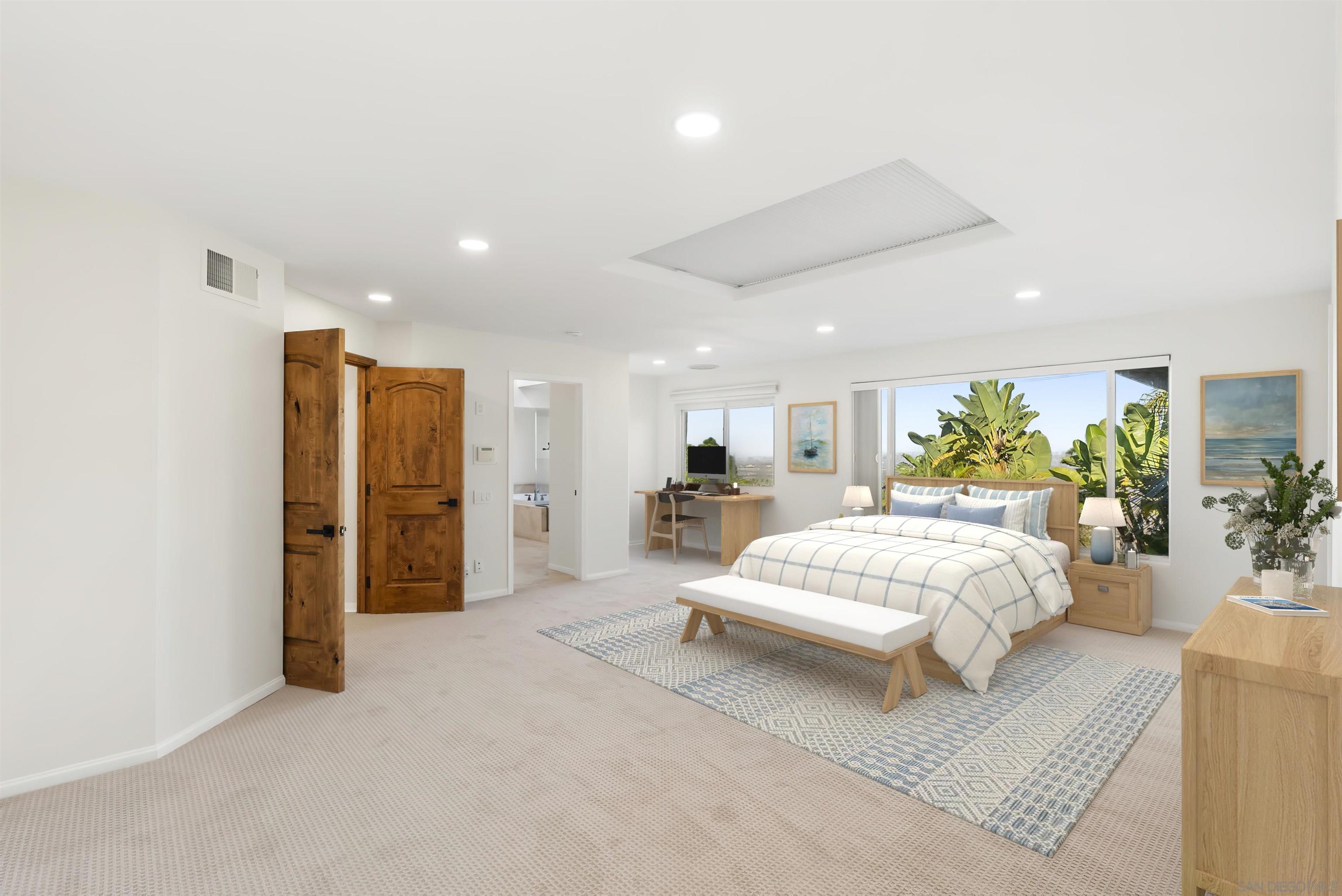 Detail Gallery Image 17 of 32 For 13404  Kibbings Road, San Diego,  CA 92130 - 5 Beds | 4/1 Baths