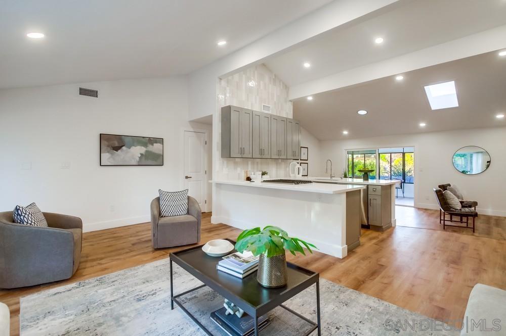 Detail Gallery Image 17 of 74 For 4793  54th St, San Diego,  CA 92115 - 3 Beds | 2 Baths