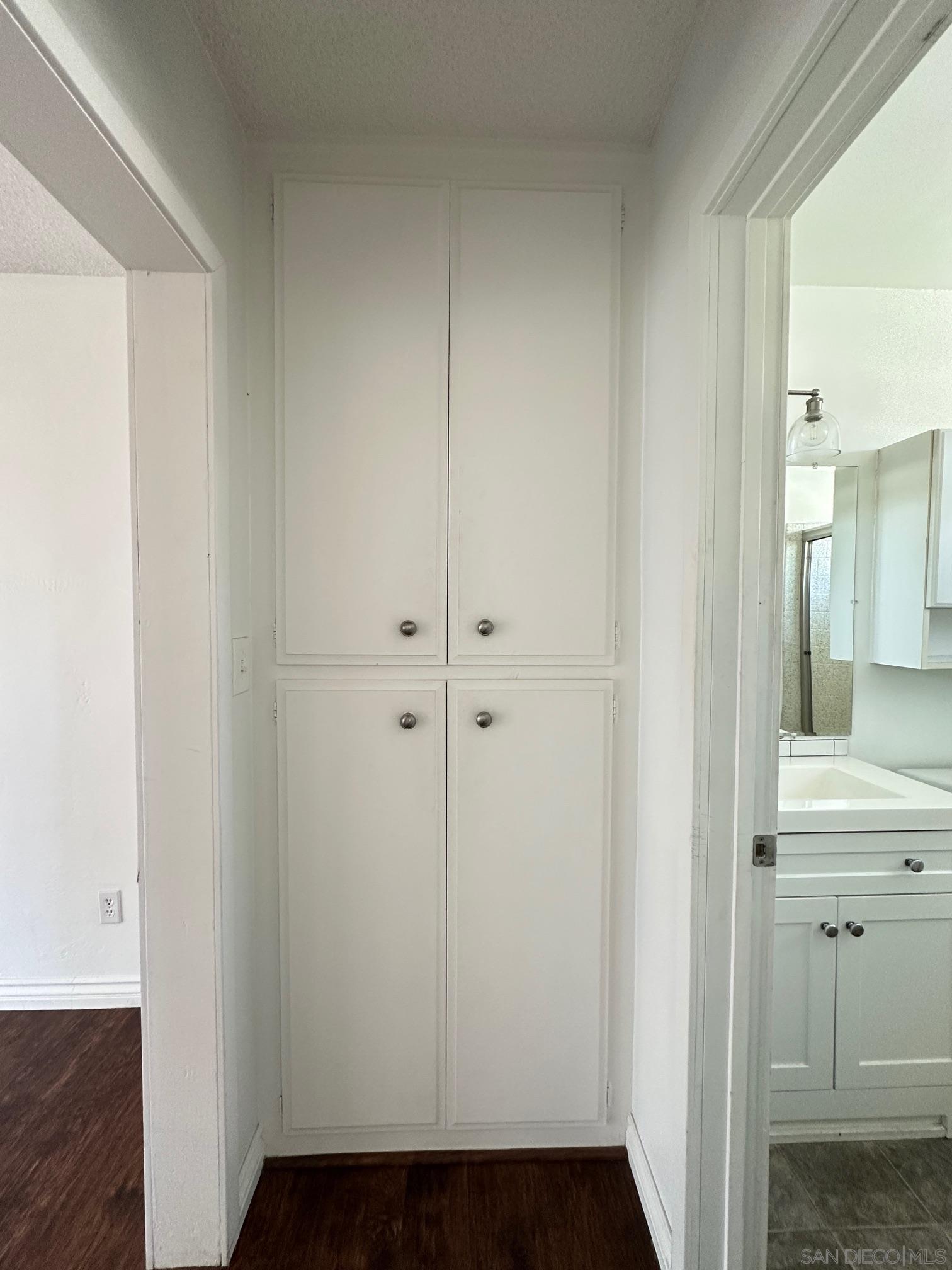 Detail Gallery Image 8 of 12 For 2006  Diamond St  19, San Diego,  CA 92109 - 1 Beds | 1 Baths