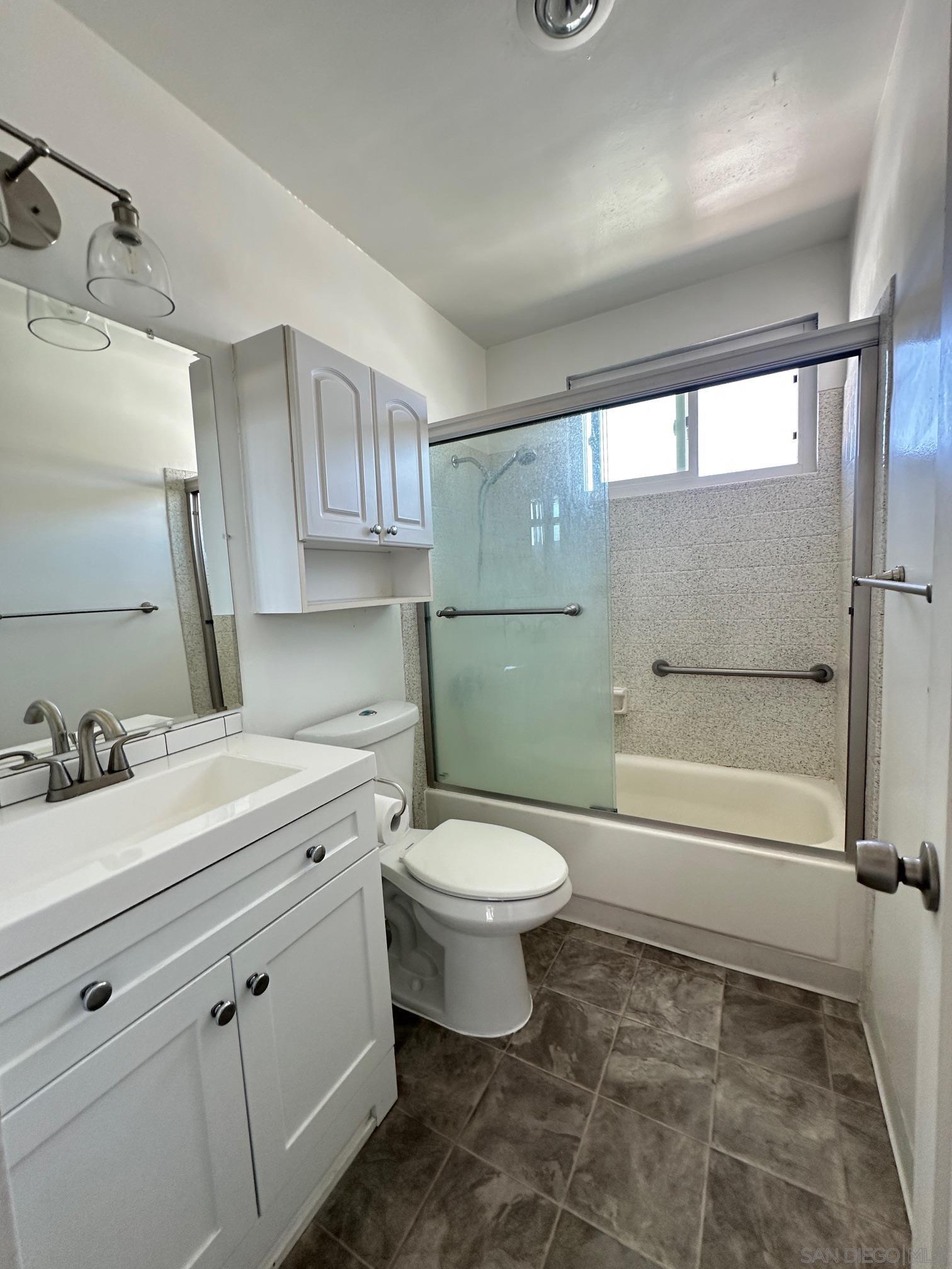 Detail Gallery Image 10 of 12 For 2006  Diamond St  19, San Diego,  CA 92109 - 1 Beds | 1 Baths