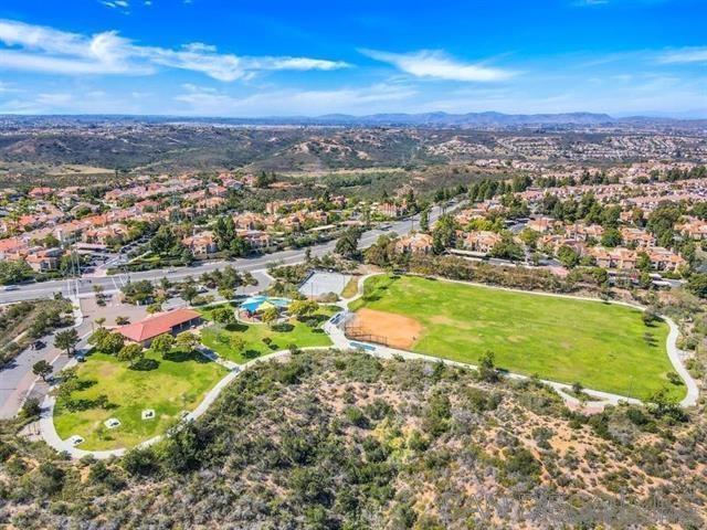 Detail Gallery Image 13 of 25 For 7370  Calle Cristobal  114, San Diego,  CA 92126 - 3 Beds | 2 Baths