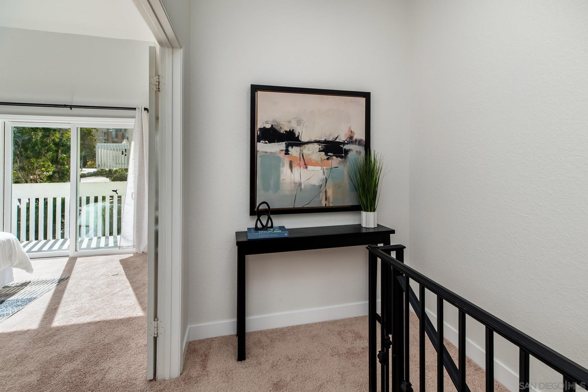 Detail Gallery Image 12 of 34 For 4094  Mahaila Ave  #B,  San Diego,  CA 92122 - 3 Beds | 2/1 Baths