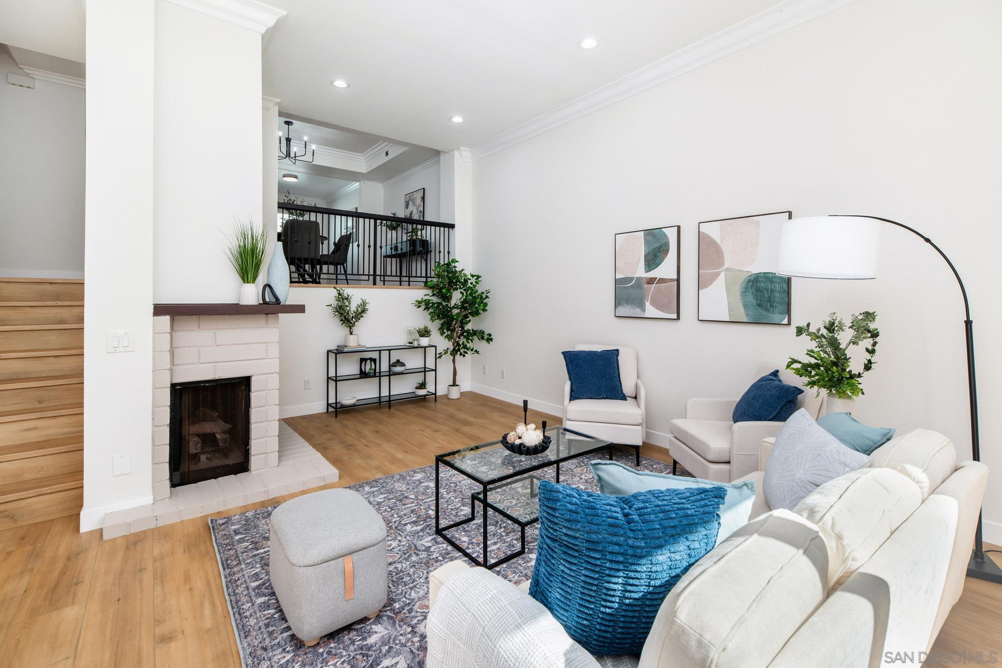 Detail Gallery Image 4 of 34 For 4094  Mahaila Ave  #B,  San Diego,  CA 92122 - 3 Beds | 2/1 Baths