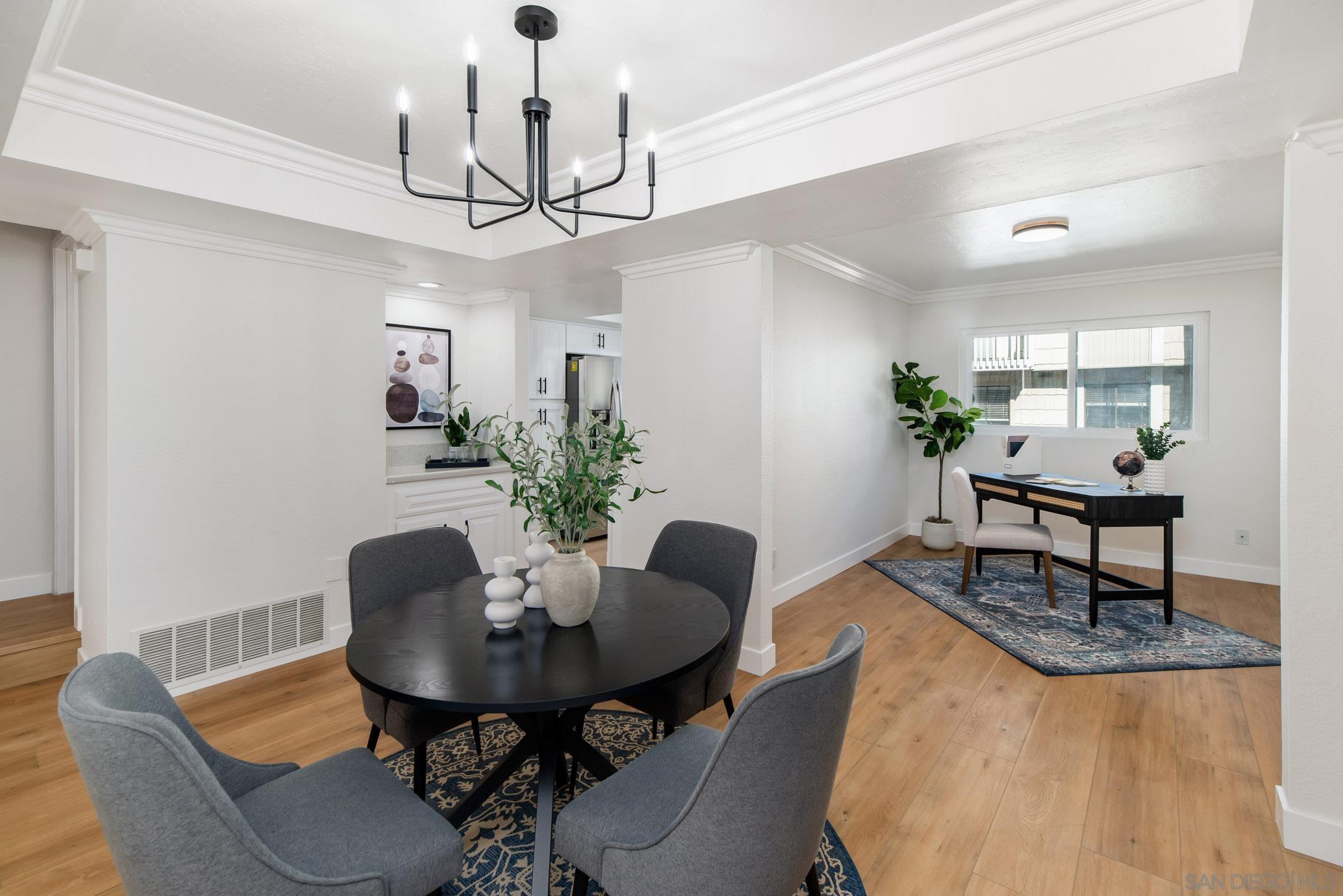 Detail Gallery Image 9 of 34 For 4094  Mahaila Ave  #B,  San Diego,  CA 92122 - 3 Beds | 2/1 Baths