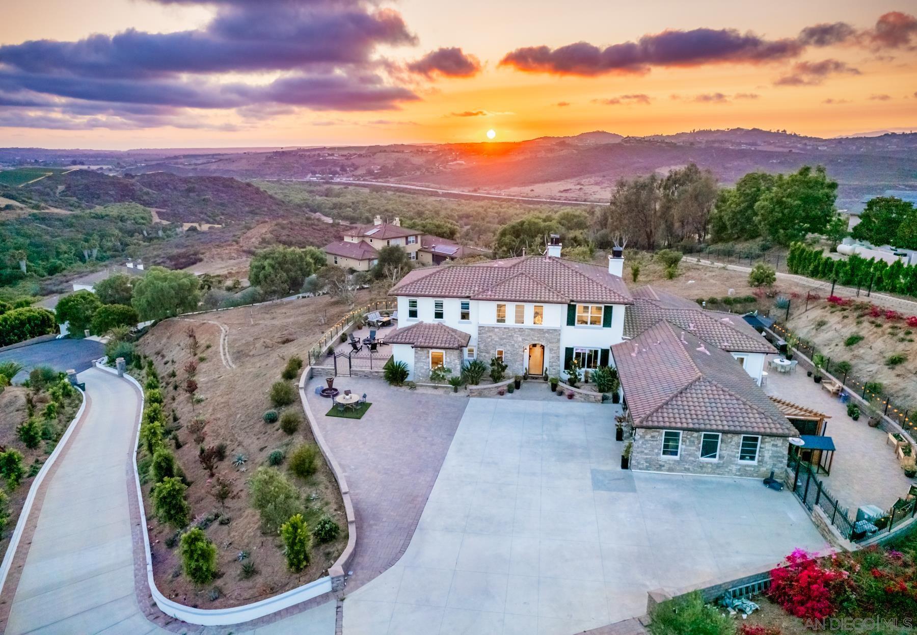 Detail Gallery Image 46 of 65 For 1210  Clos Duval, Bonsall,  CA 92003 - 4 Beds | 4/1 Baths