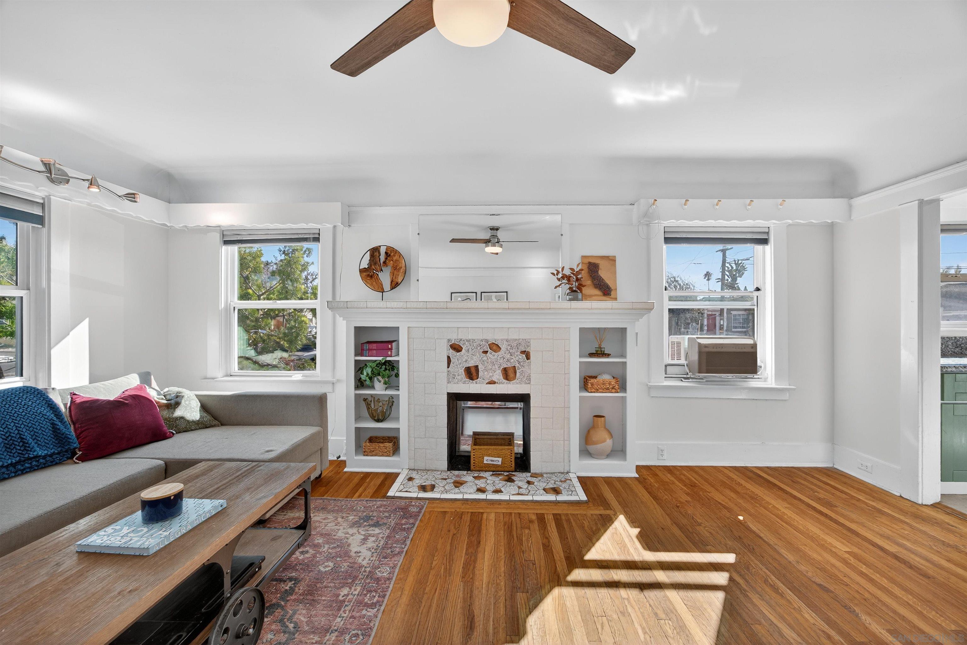 Detail Gallery Image 9 of 34 For 4502  Texas St, San Diego,  CA 92116 - 2 Beds | 1 Baths