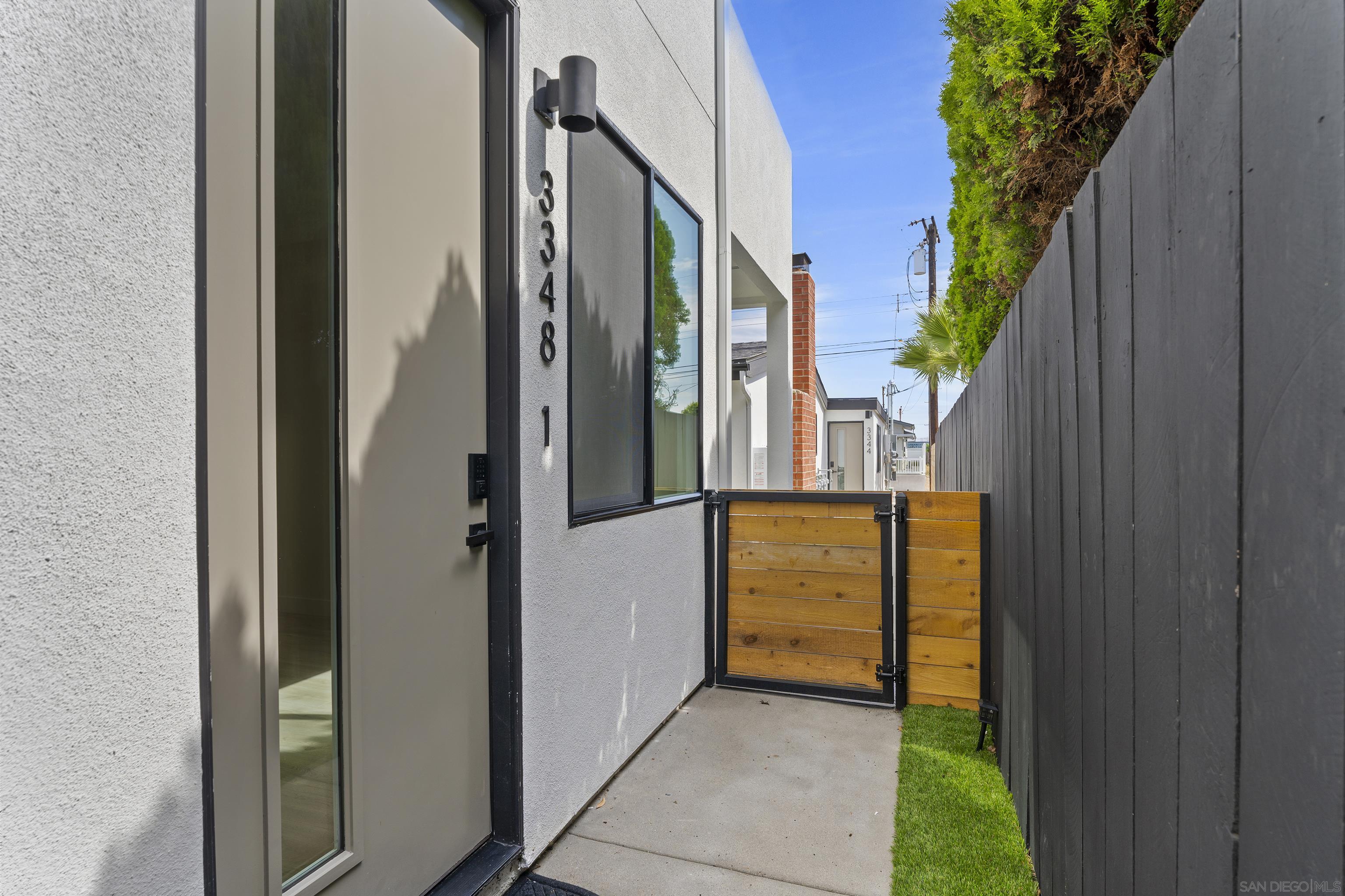 Detail Gallery Image 9 of 26 For 3346  Lockwood Dr, San Diego,  CA 92123 - – Beds | – Baths