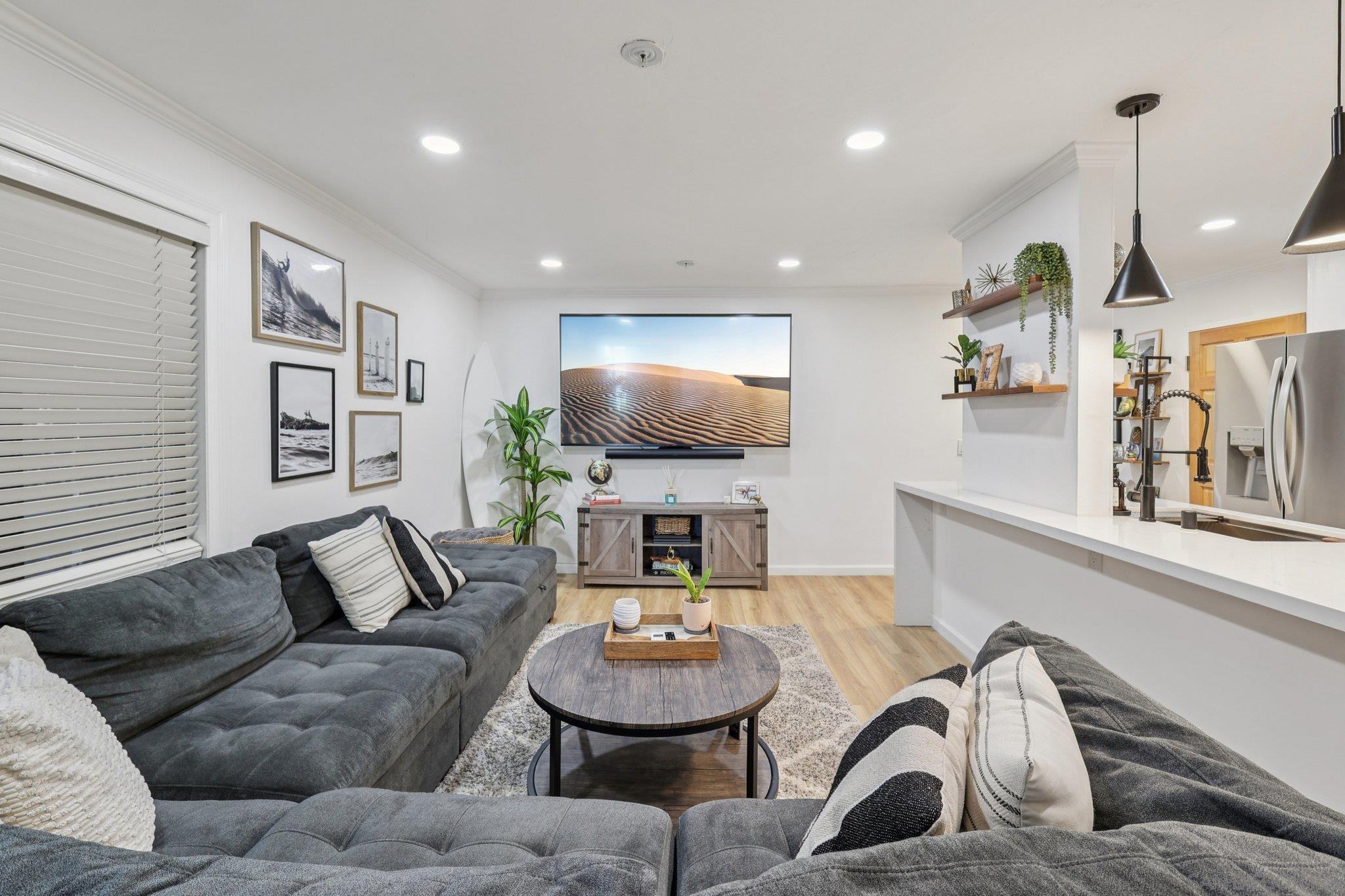 Detail Gallery Image 6 of 62 For 1235  Parker Pl  2b,  San Diego,  CA 92109 - 2 Beds | 2 Baths