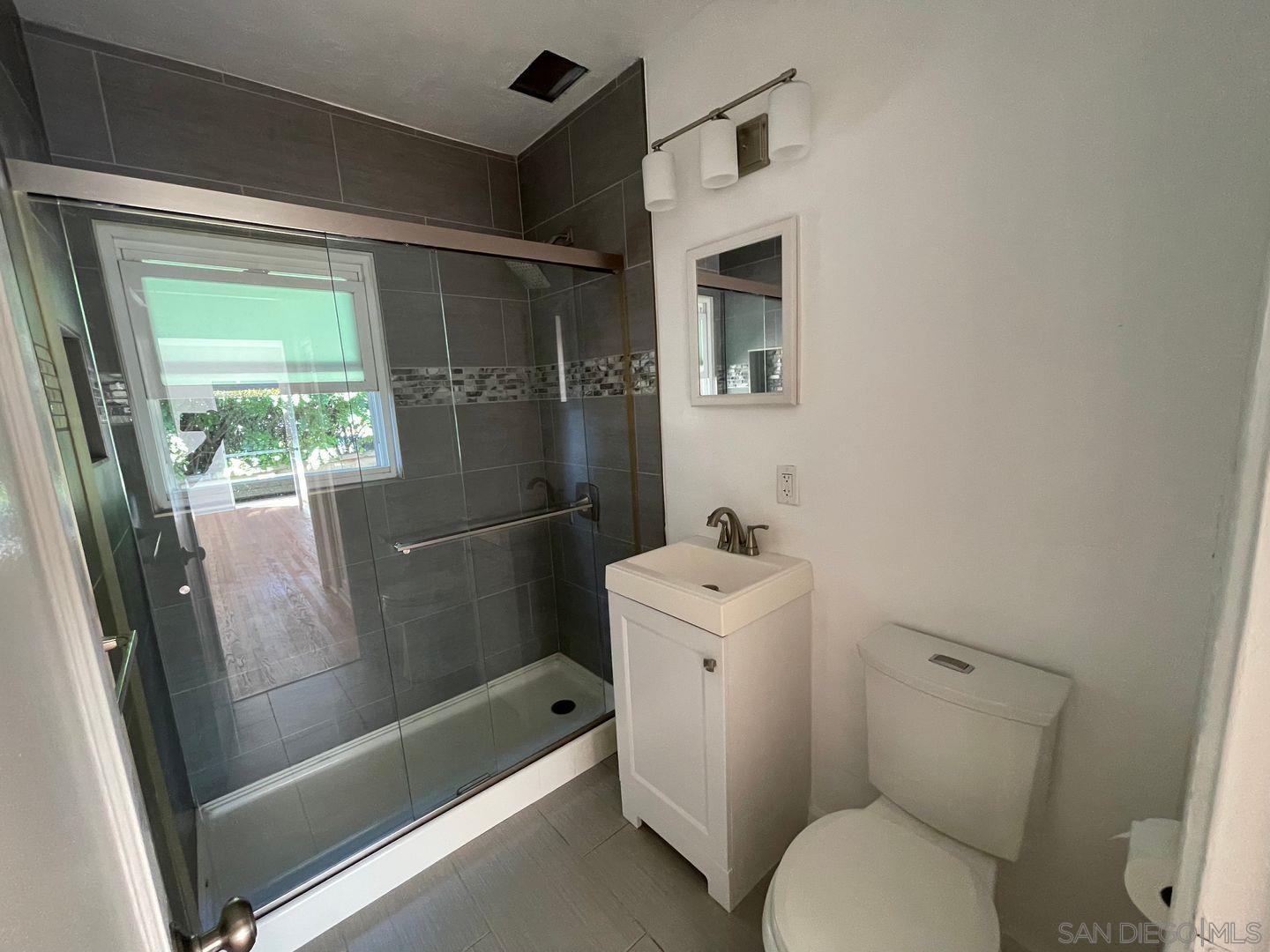 Detail Gallery Image 13 of 16 For 3538  State St, San Diego,  CA 92103 - 1 Beds | 1 Baths