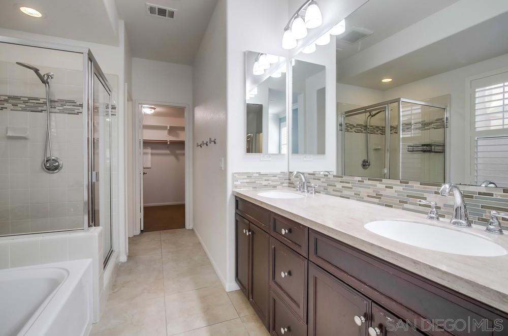Detail Gallery Image 20 of 63 For 1859  Khaki Ln, Chula Vista,  CA 91913 - 4 Beds | 2/1 Baths