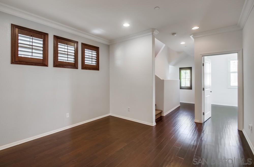 Detail Gallery Image 27 of 63 For 1859  Khaki Ln, Chula Vista,  CA 91913 - 4 Beds | 2/1 Baths