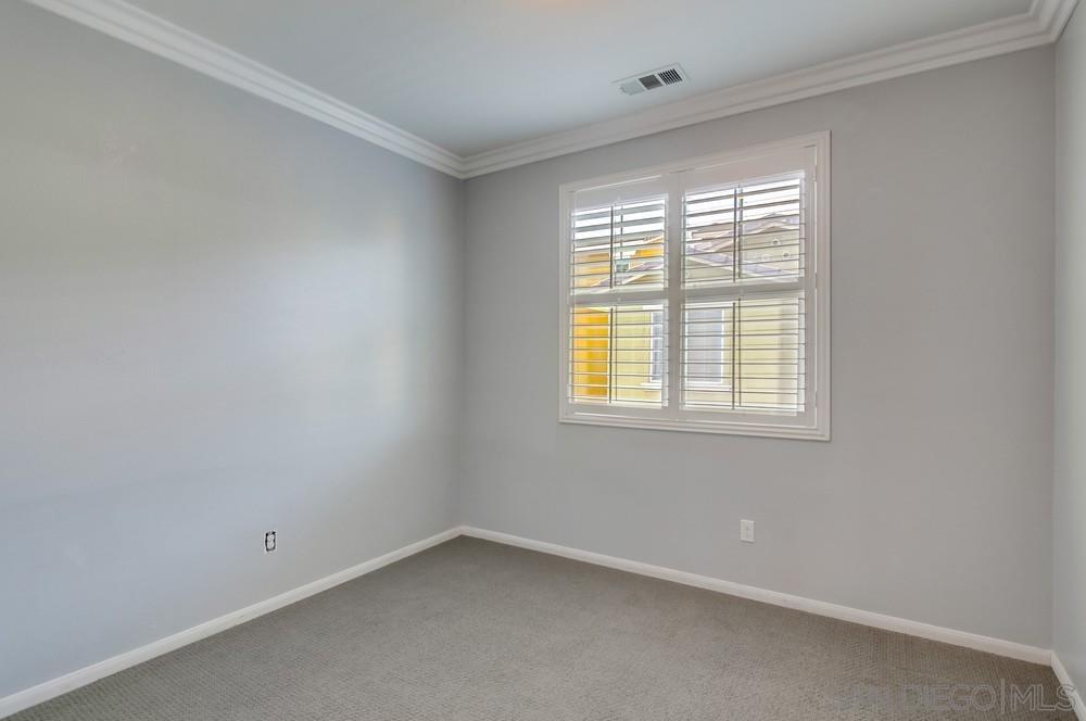 Detail Gallery Image 34 of 63 For 1859  Khaki Ln, Chula Vista,  CA 91913 - 4 Beds | 2/1 Baths