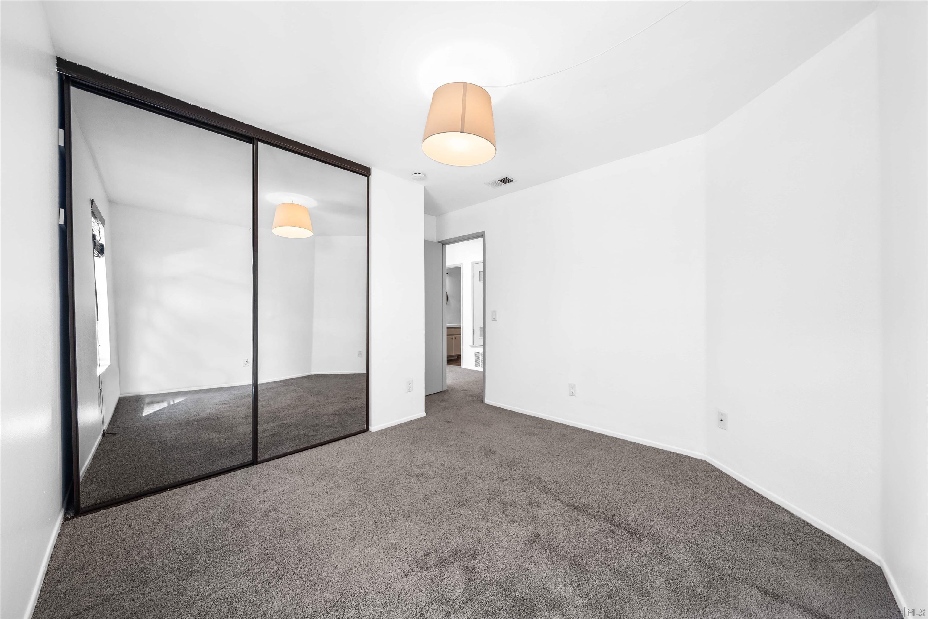 Detail Gallery Image 15 of 41 For 9302  Twin Trails Dr  #204,  San Diego,  CA 92129 - 3 Beds | 2 Baths