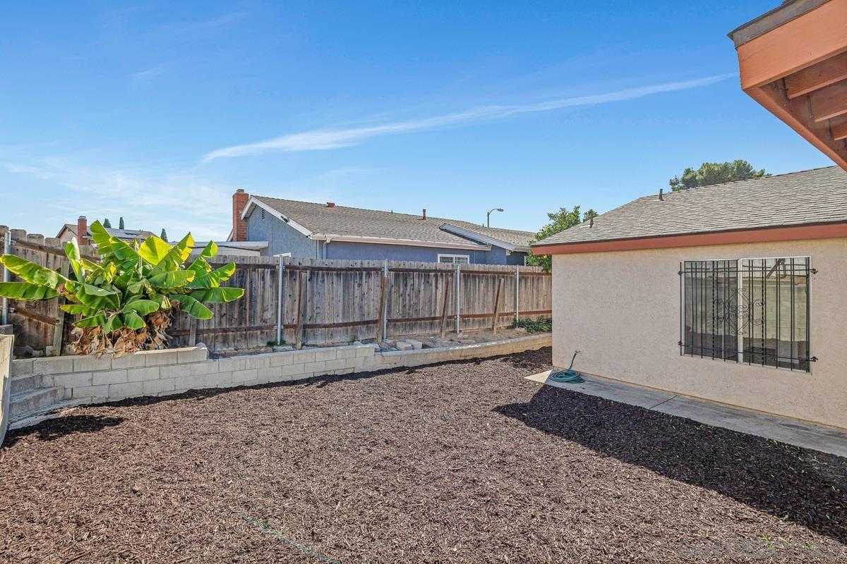 Detail Gallery Image 19 of 44 For 6296  Varney Dr, San Diego,  CA 92114 - 4 Beds | 2 Baths