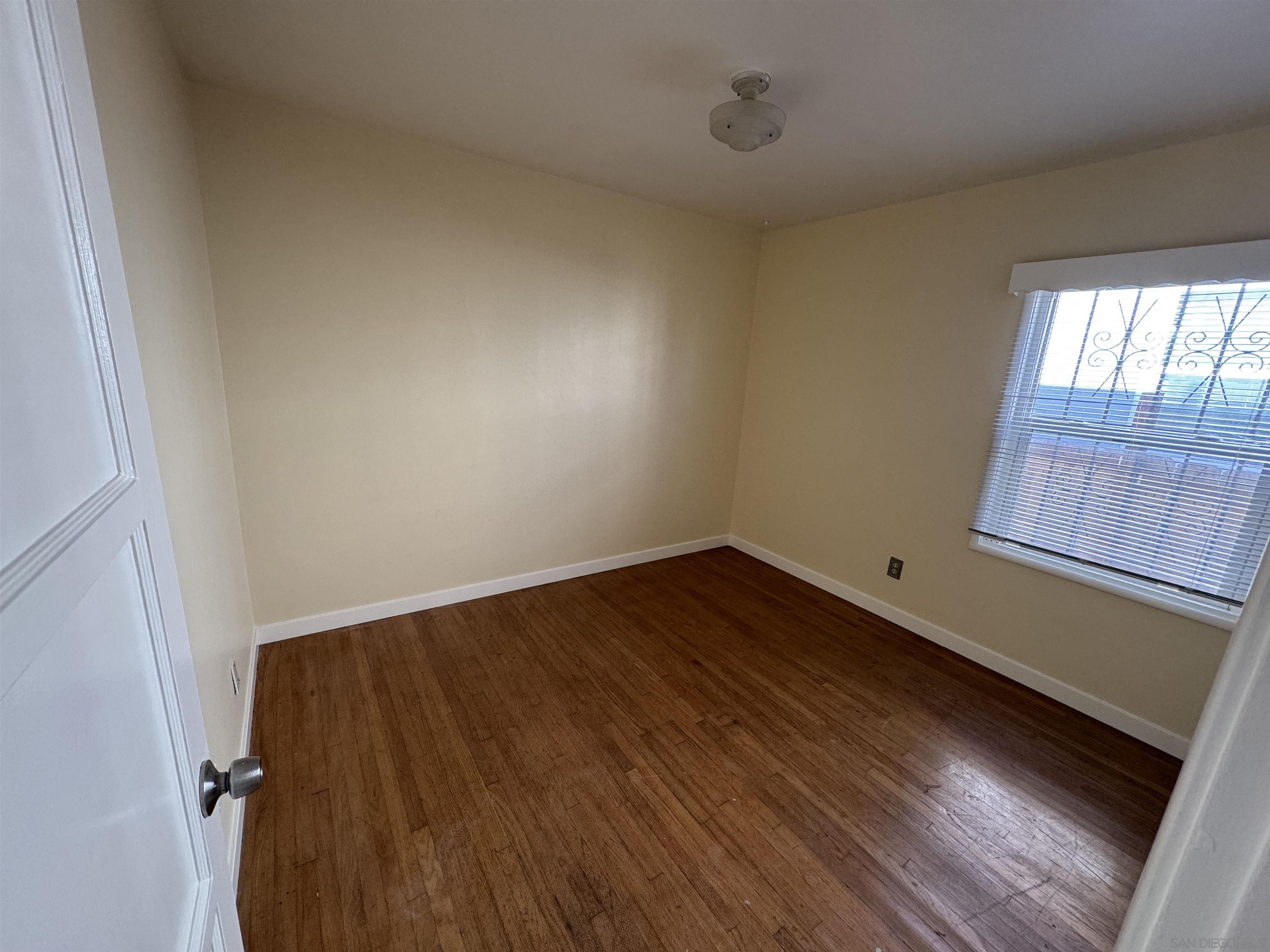 Detail Gallery Image 5 of 16 For 1618  Missouri, San Diego,  CA 92109 - 4 Beds | 2 Baths