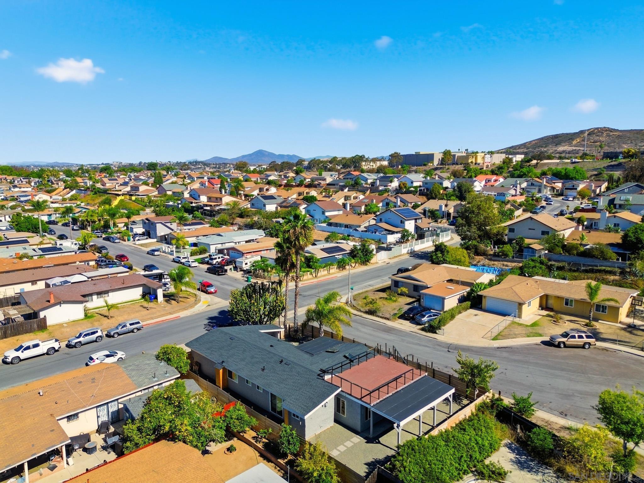 Detail Gallery Image 4 of 42 For 4325  Darwin Way, San Diego,  CA 92154 - 3 Beds | 2 Baths