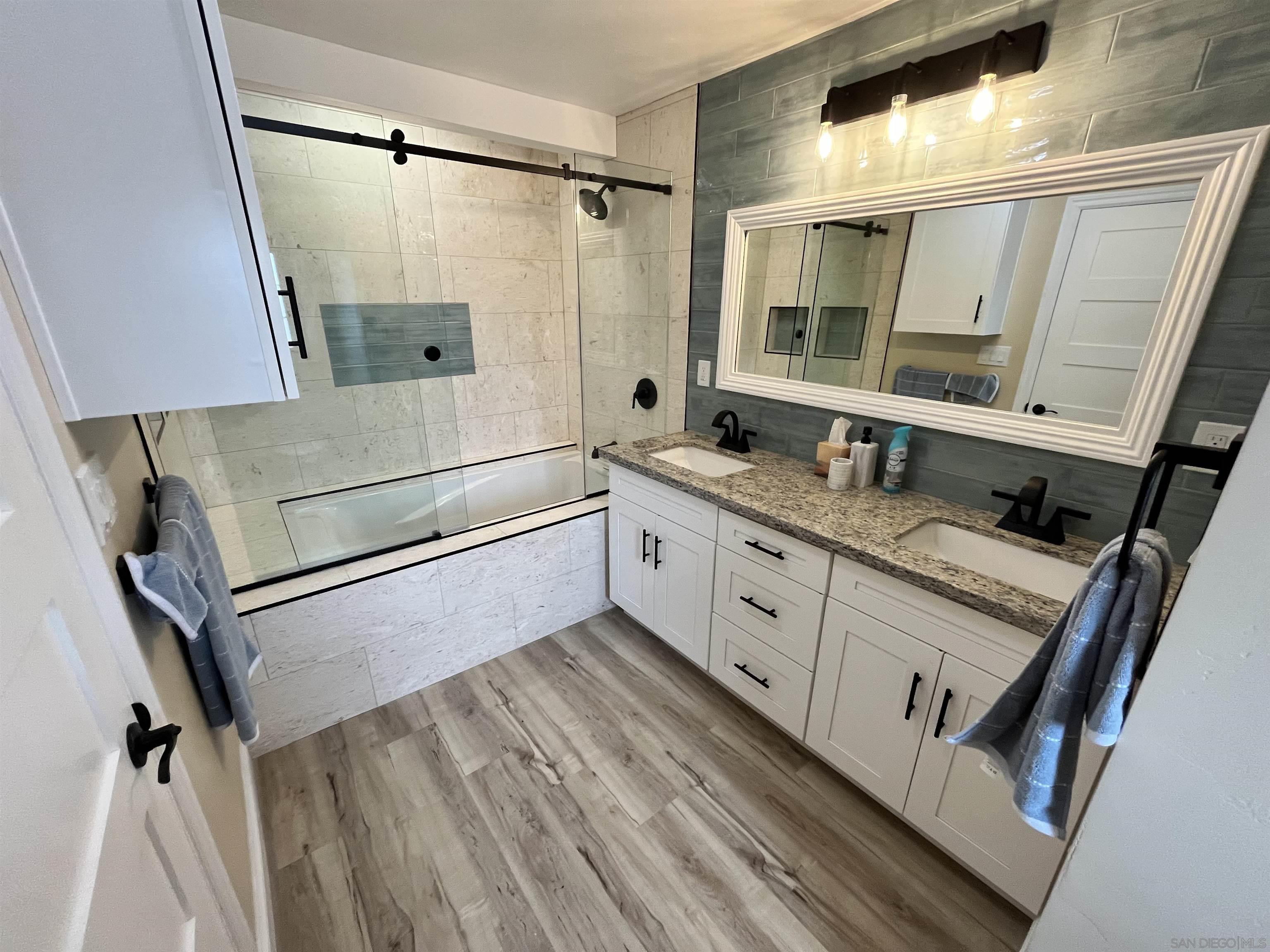 Detail Gallery Image 20 of 34 For 3765  Elliott St, San Diego,  CA 92106 - 4 Beds | 3 Baths