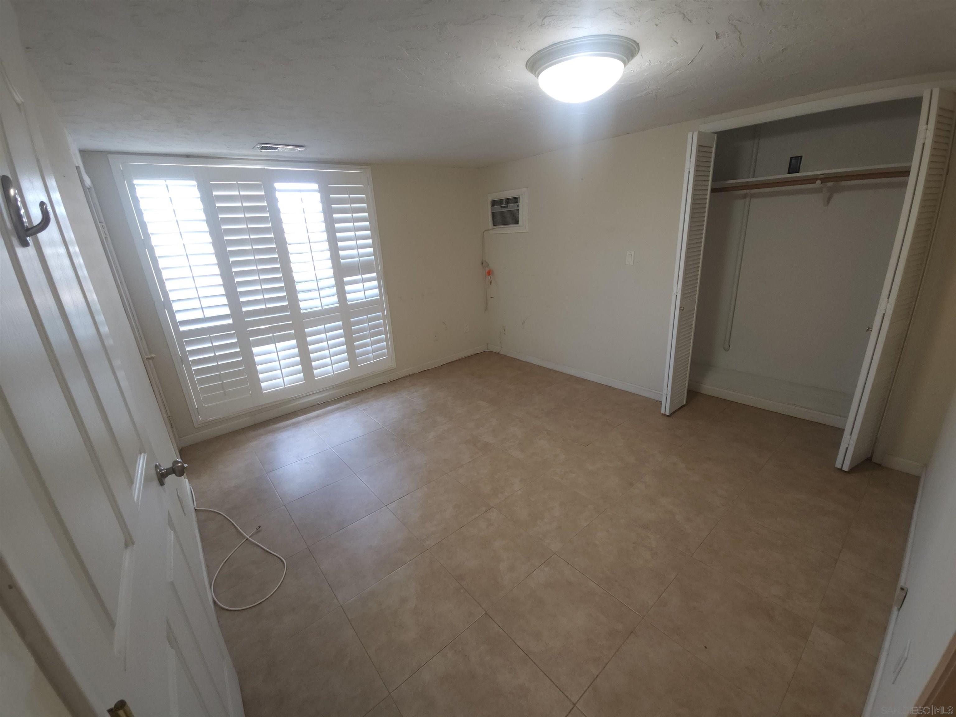 Detail Gallery Image 29 of 43 For 9345  Monona Dr, La Mesa,  CA 91942 - 5 Beds | 3 Baths