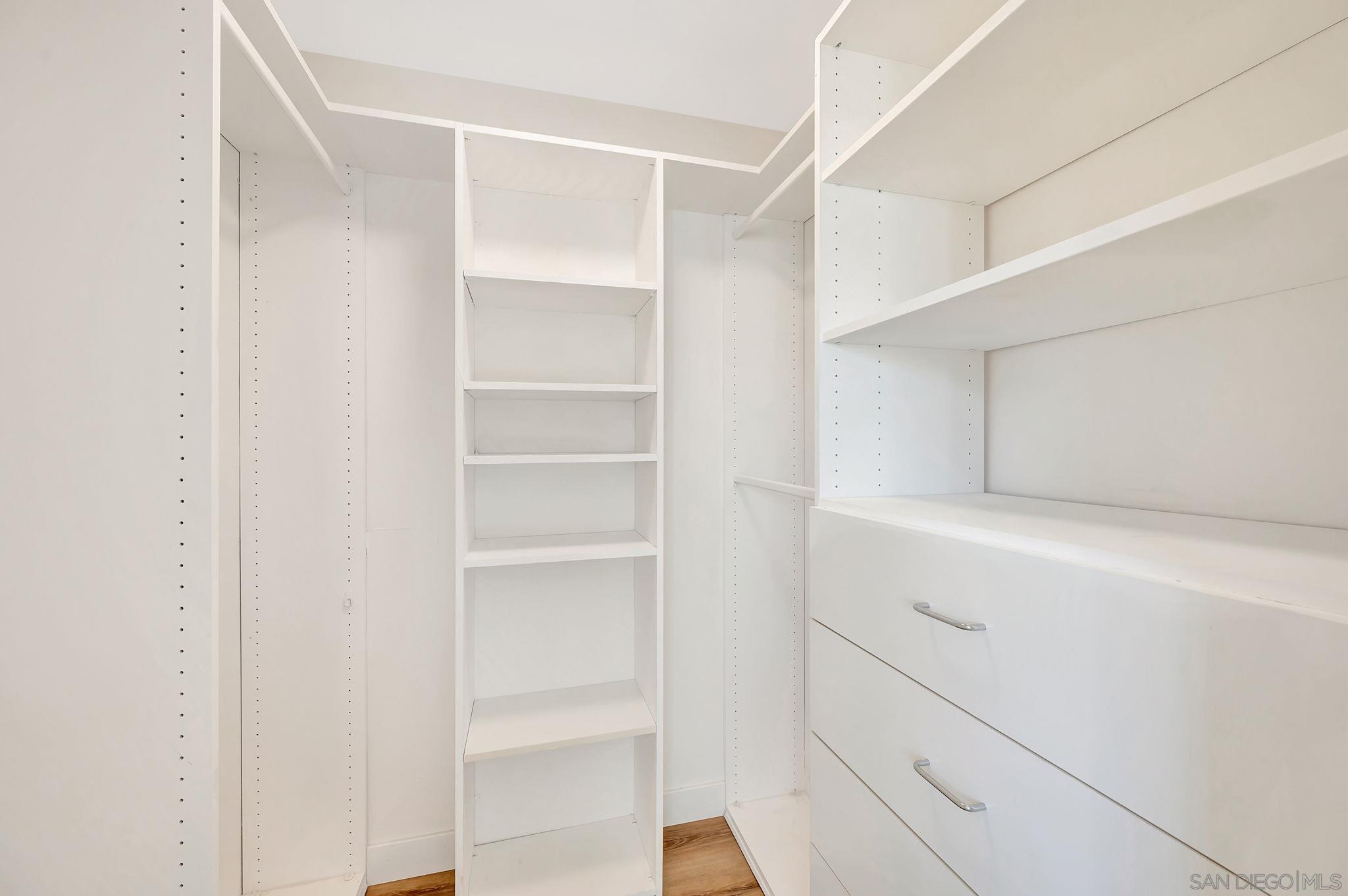 Detail Gallery Image 21 of 44 For 9421  Avenida Acero, Spring Valley,  CA 91977 - 4 Beds | 2 Baths