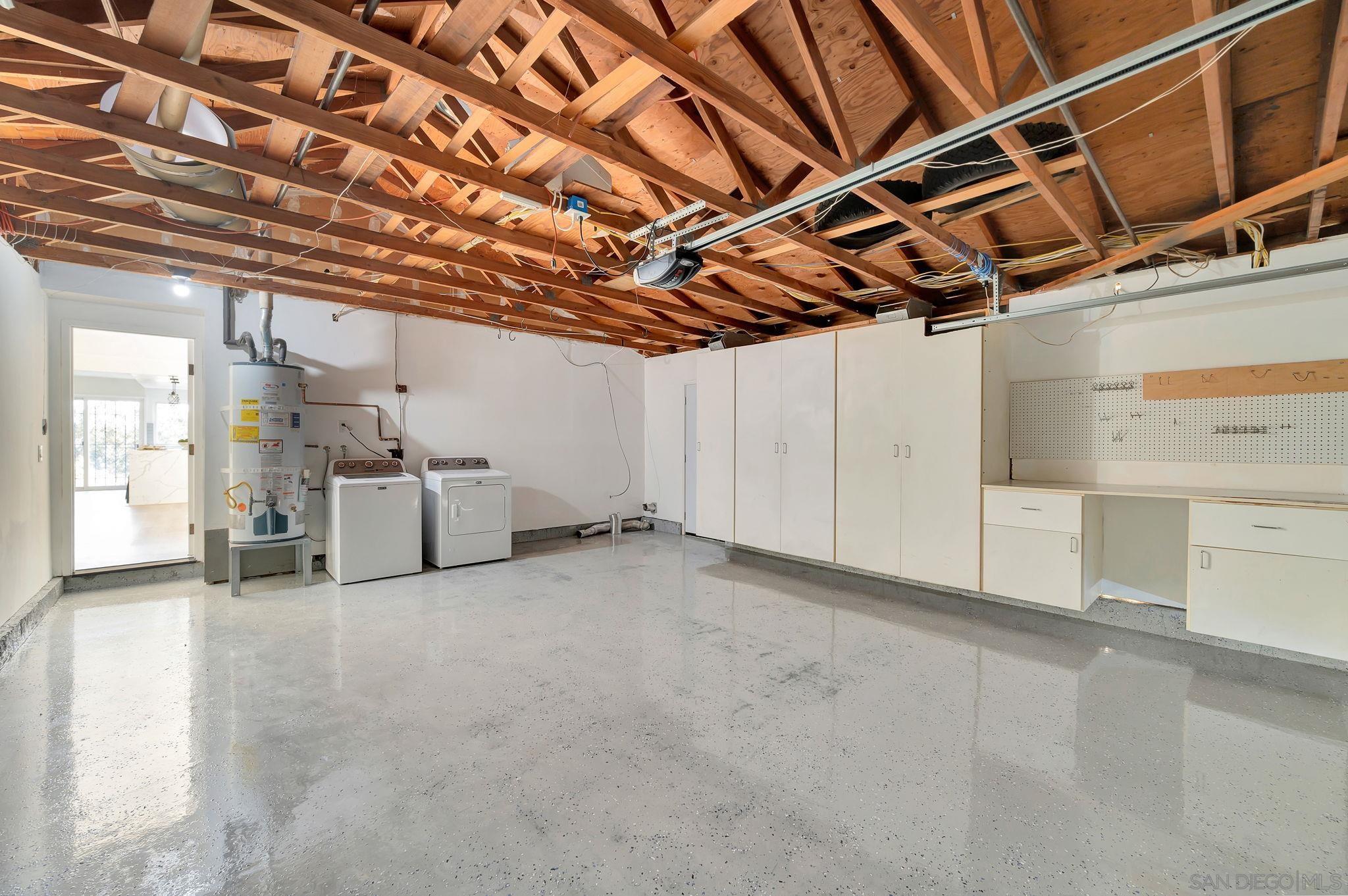 Detail Gallery Image 30 of 44 For 9421  Avenida Acero, Spring Valley,  CA 91977 - 4 Beds | 2 Baths