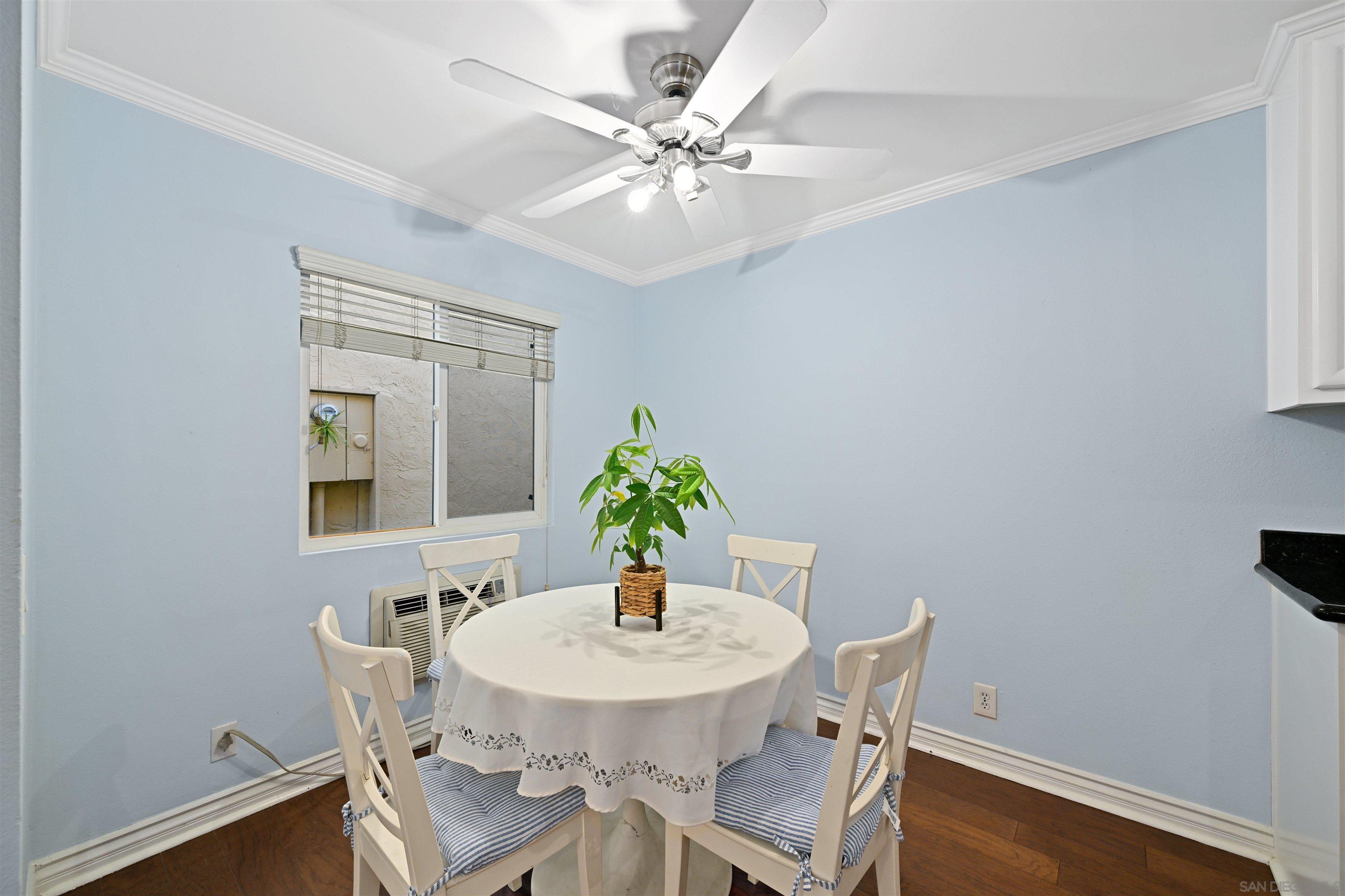 Detail Gallery Image 8 of 32 For 9939  Erma Rd  #101,  San Diego,  CA 92131 - 2 Beds | 2 Baths