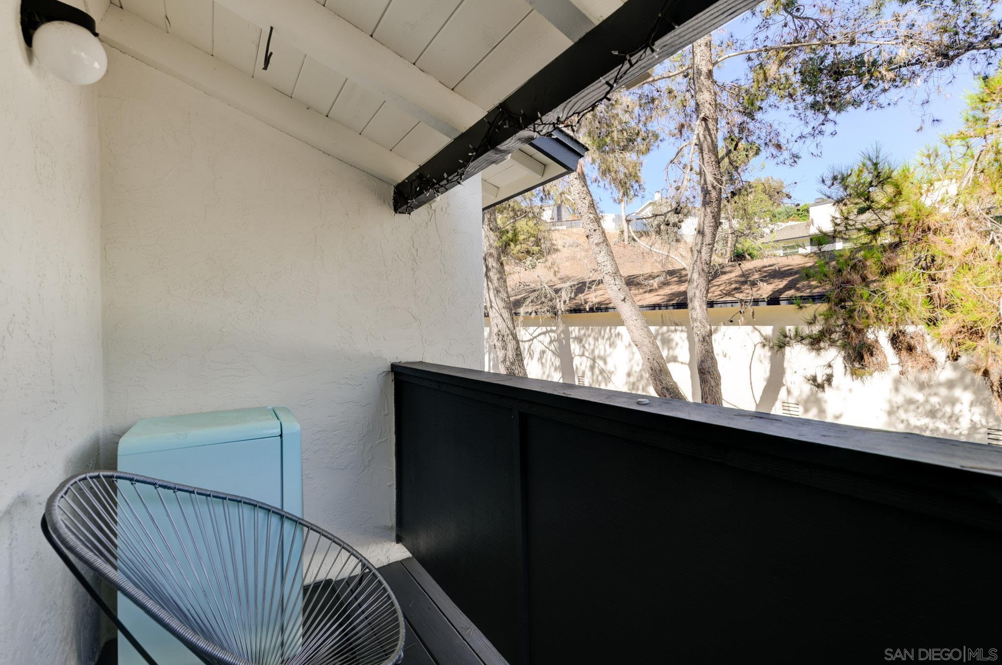Detail Gallery Image 17 of 28 For 5865  Reo Ter  #B,  San Diego,  CA 92139 - 2 Beds | 2/1 Baths