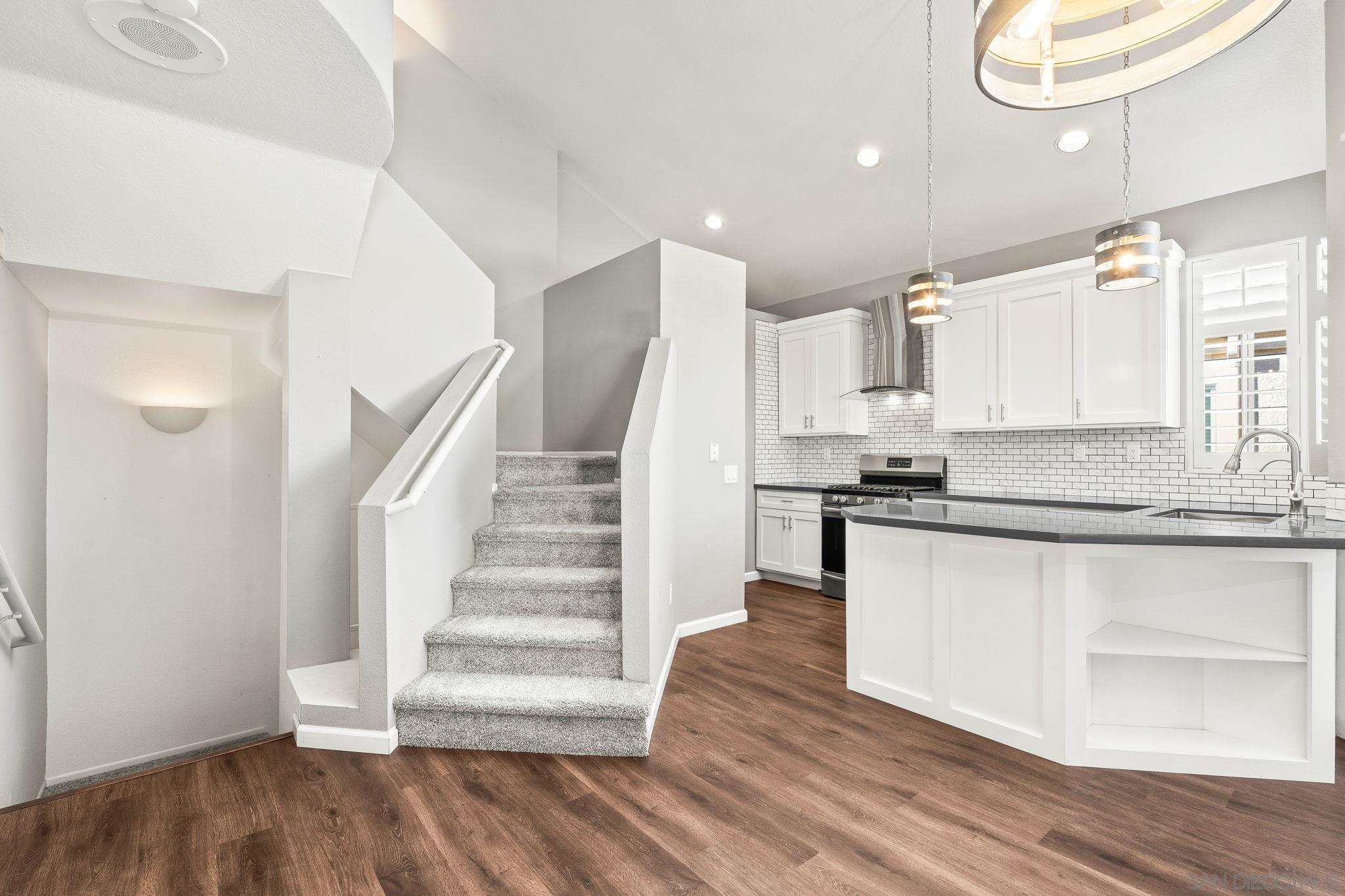 Detail Gallery Image 14 of 32 For 1397  Serena Cir  1, Chula Vista,  CA 91910 - 2 Beds | 2 Baths