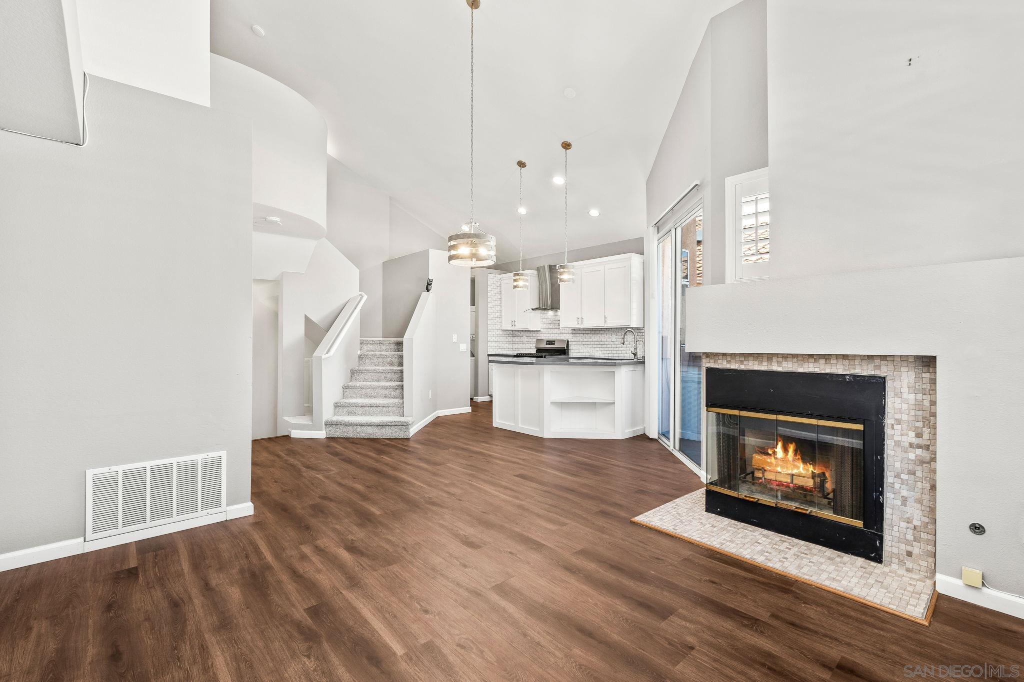 Detail Gallery Image 15 of 32 For 1397  Serena Cir  1, Chula Vista,  CA 91910 - 2 Beds | 2 Baths