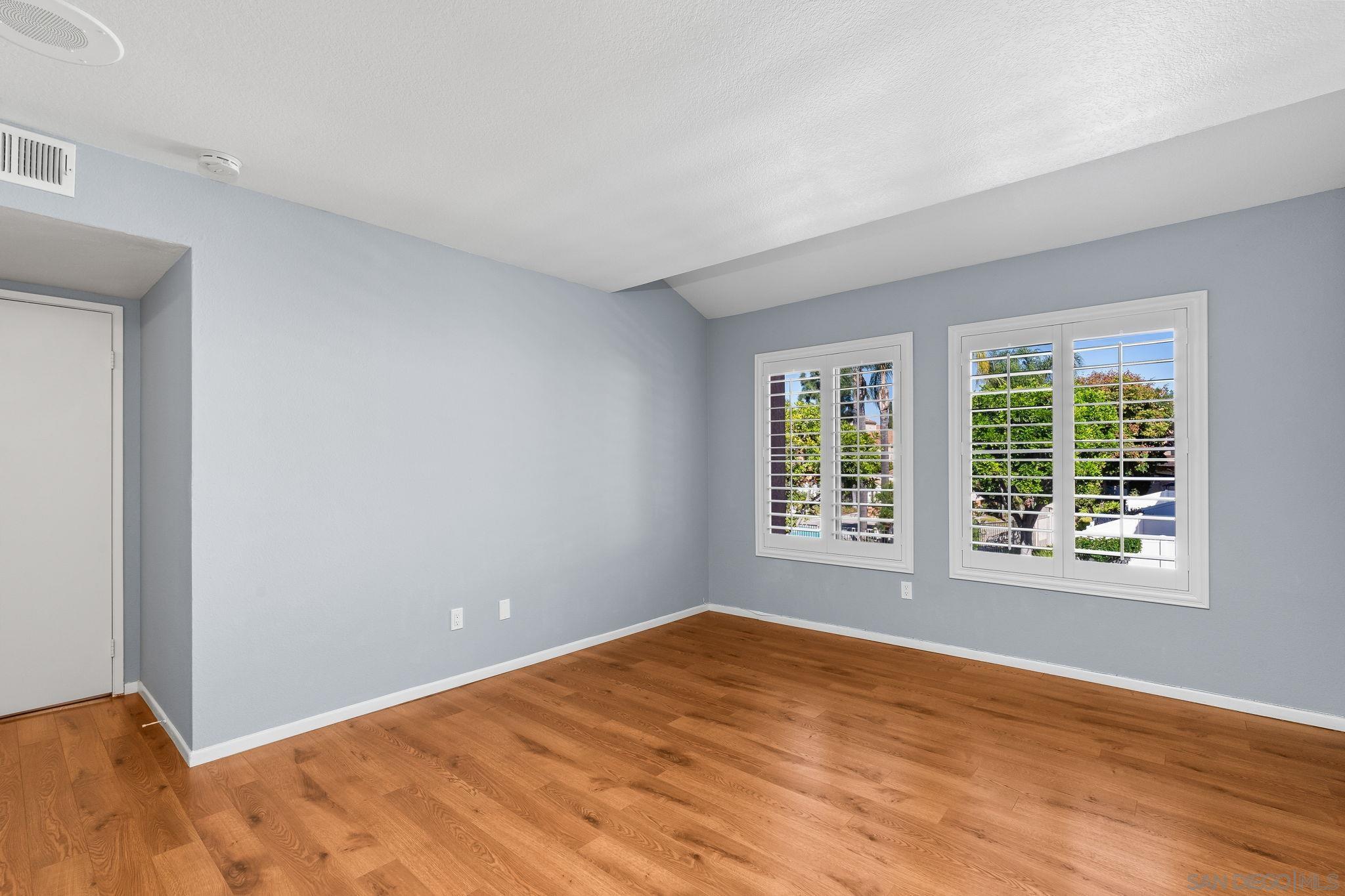 Detail Gallery Image 18 of 32 For 1397  Serena Cir  1, Chula Vista,  CA 91910 - 2 Beds | 2 Baths