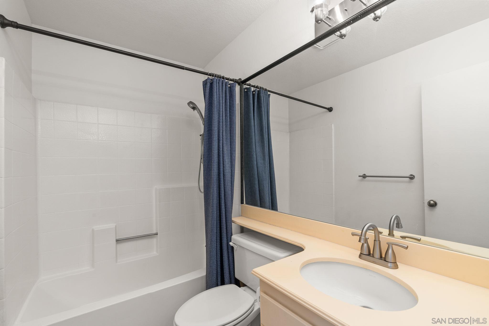 Detail Gallery Image 26 of 32 For 1397  Serena Cir  1, Chula Vista,  CA 91910 - 2 Beds | 2 Baths