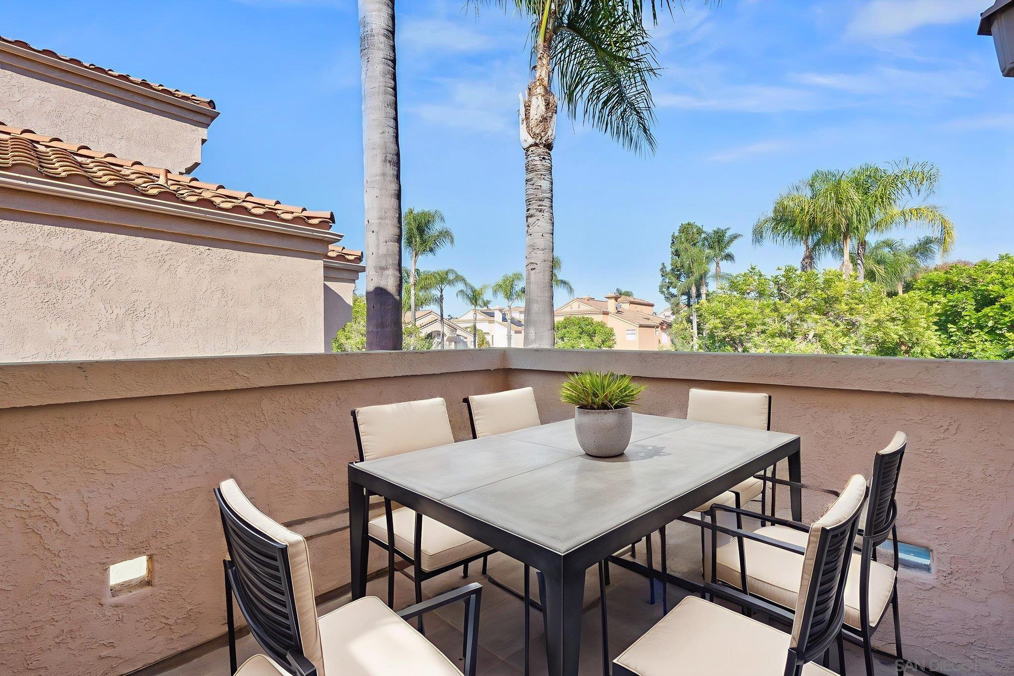 Detail Gallery Image 27 of 32 For 1397  Serena Cir  1, Chula Vista,  CA 91910 - 2 Beds | 2 Baths