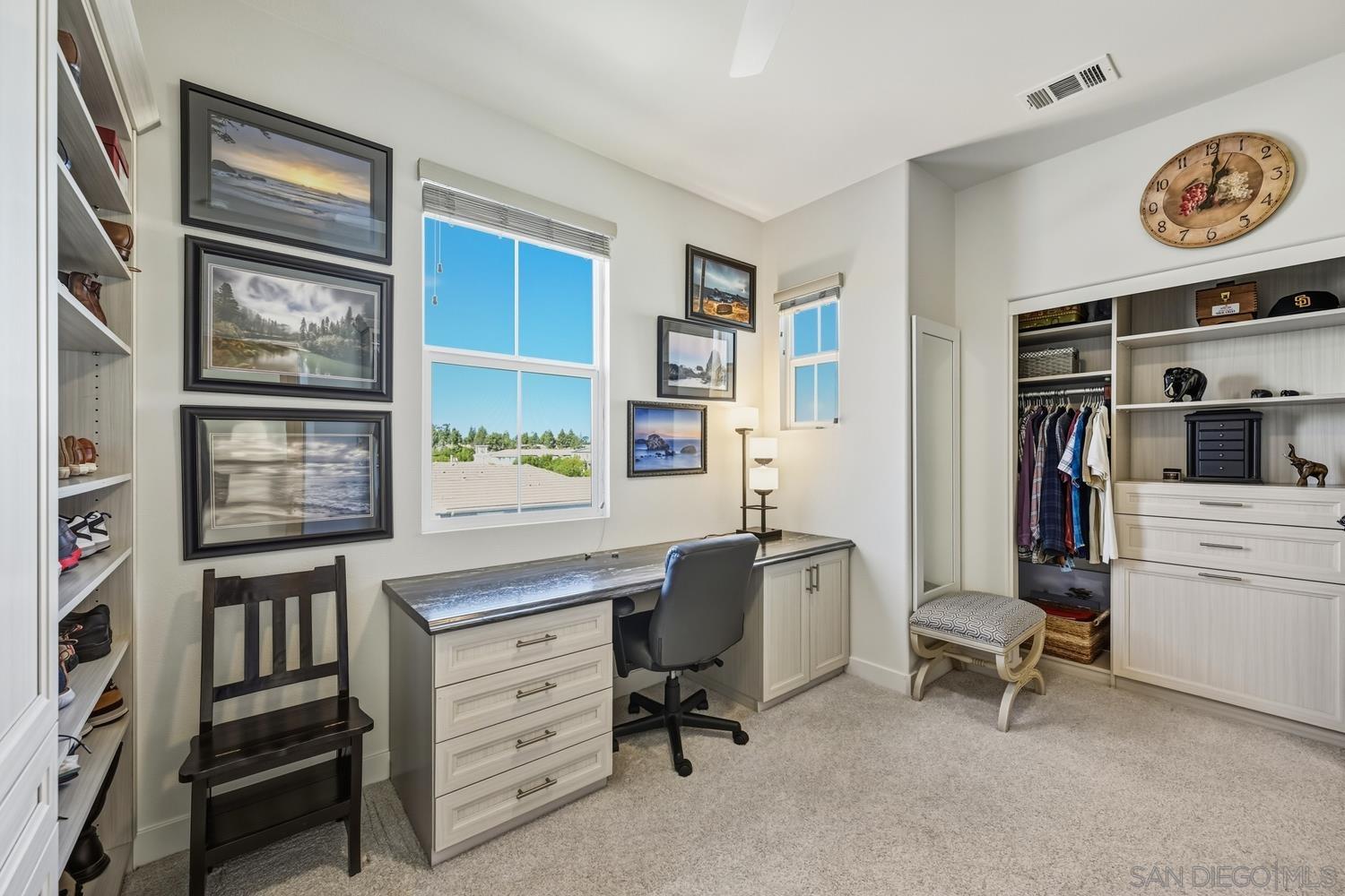 Detail Gallery Image 22 of 37 For 4346  Nautilus Way  #6,  Oceanside,  CA 92056 - 4 Beds | 4 Baths