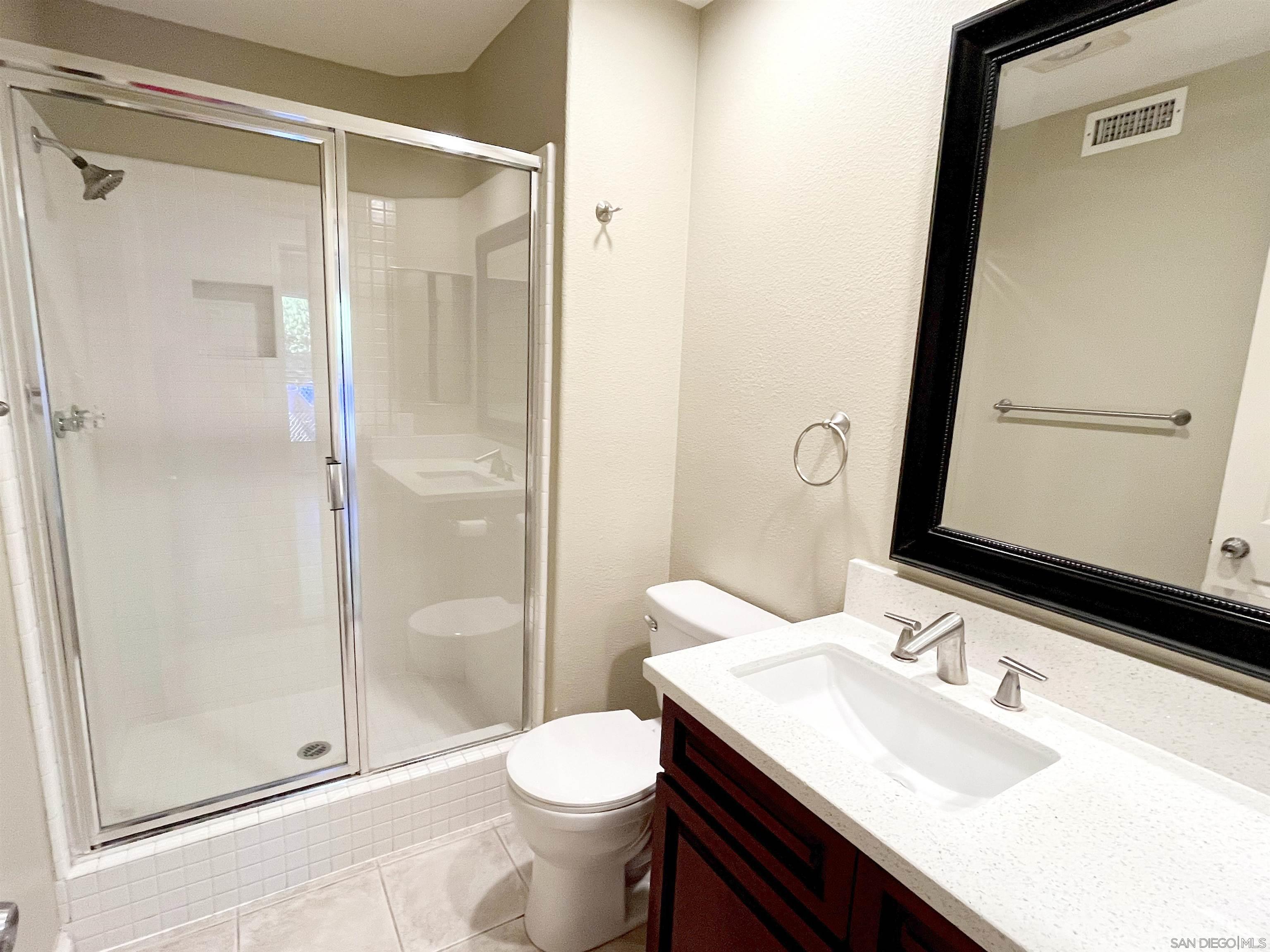 Detail Gallery Image 13 of 26 For 12460  Picrus St, San Diego,  CA 92129 - 5 Beds | 4 Baths