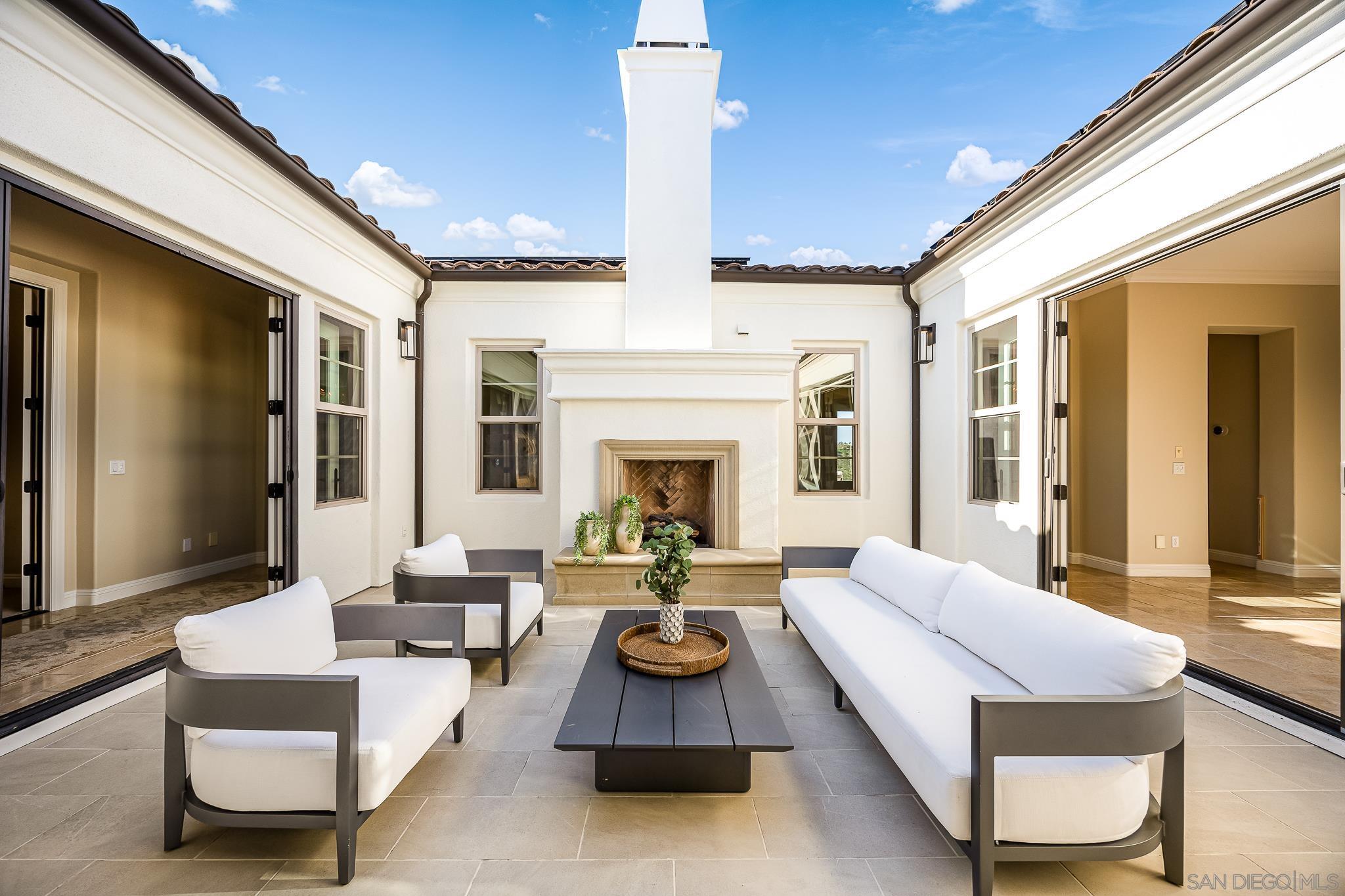 Detail Gallery Image 13 of 60 For 13324  Shadetree Ct, San Diego,  CA 92131 - 5 Beds | 3/1 Baths