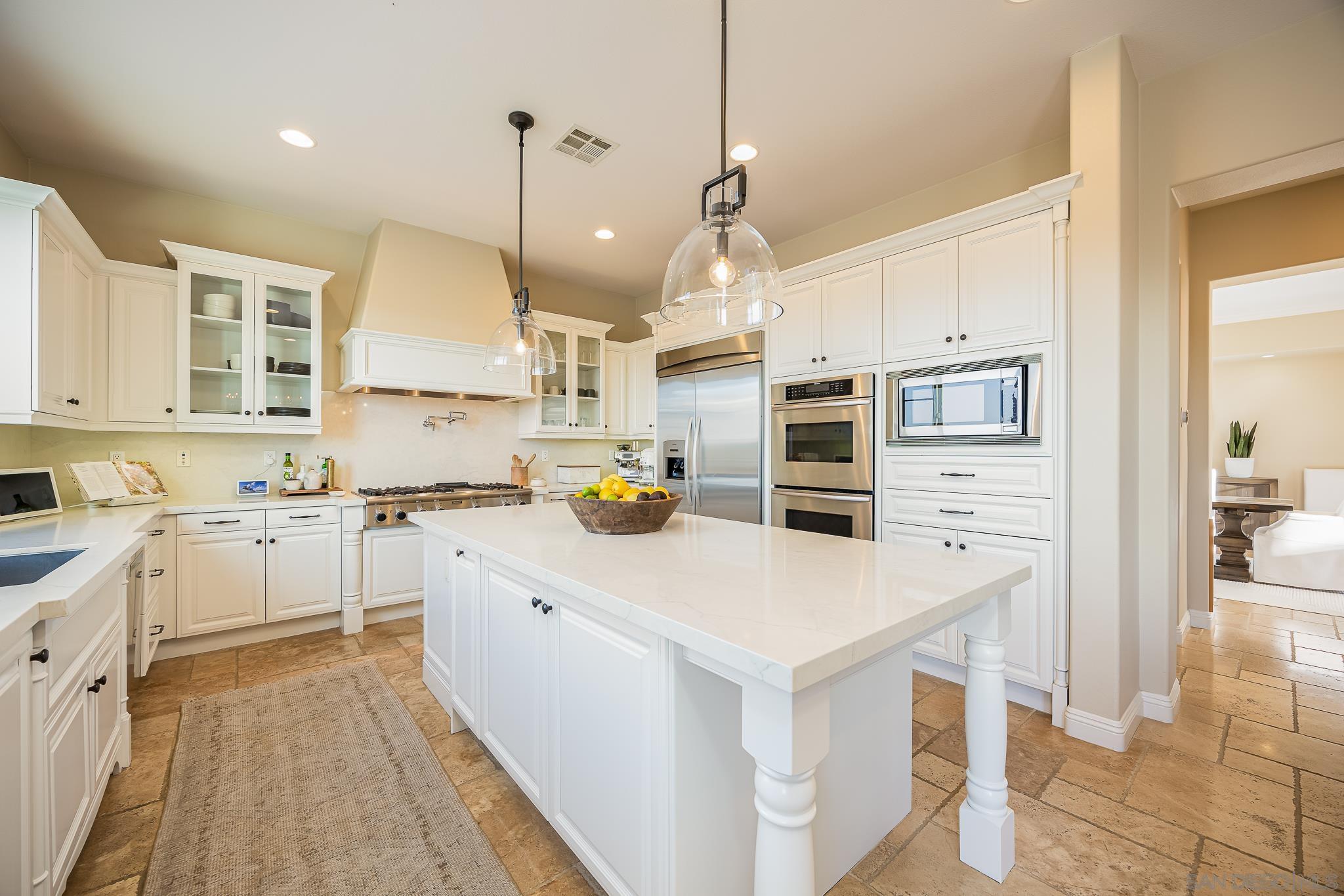 Detail Gallery Image 19 of 60 For 13324  Shadetree Ct, San Diego,  CA 92131 - 5 Beds | 3/1 Baths