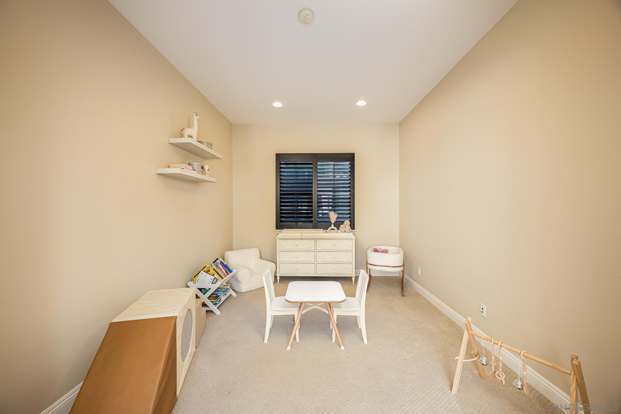 Detail Gallery Image 39 of 60 For 13324  Shadetree Ct, San Diego,  CA 92131 - 5 Beds | 3/1 Baths