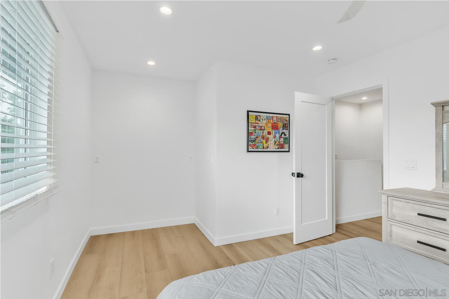 Detail Gallery Image 30 of 48 For , San Diego,  CA 92113 - – Beds | – Baths